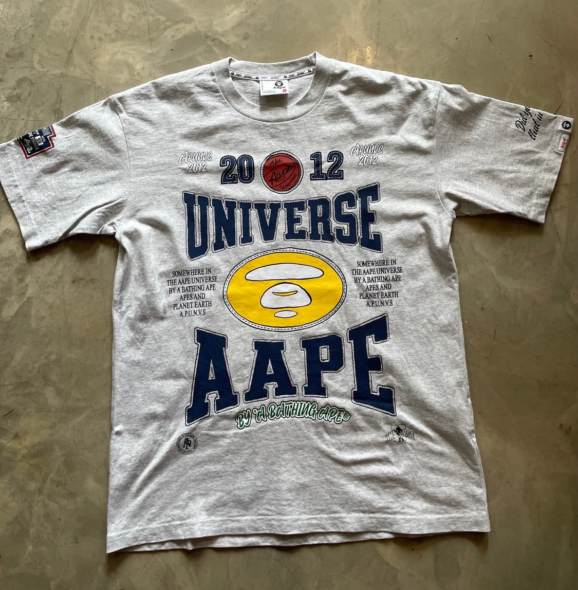 Bape 베이프 UNIVERSE AAPE M 상품이미지1