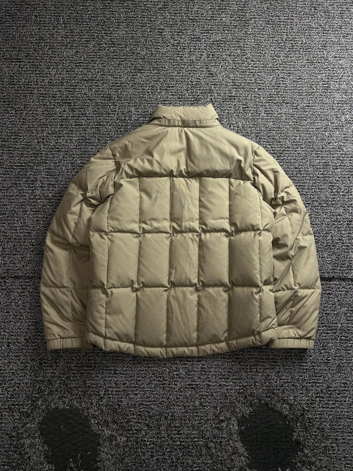 💥시즌오프💥라코스테 은장 로고 구스다운 자켓 3727 상품이미지6