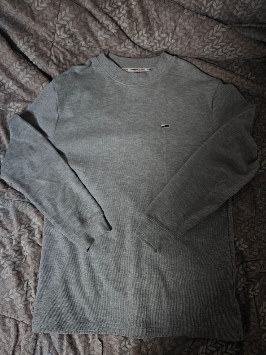 타미 그레이 티셔츠 상품이미지1