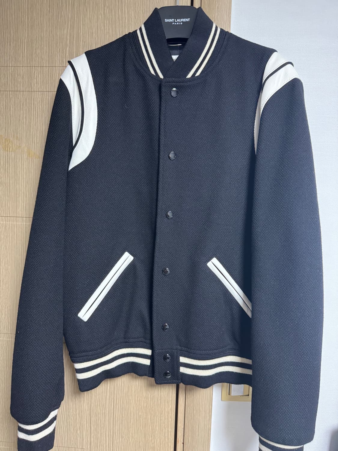 생로랑 테디 자켓 22fw 48사이즈 상품이미지1