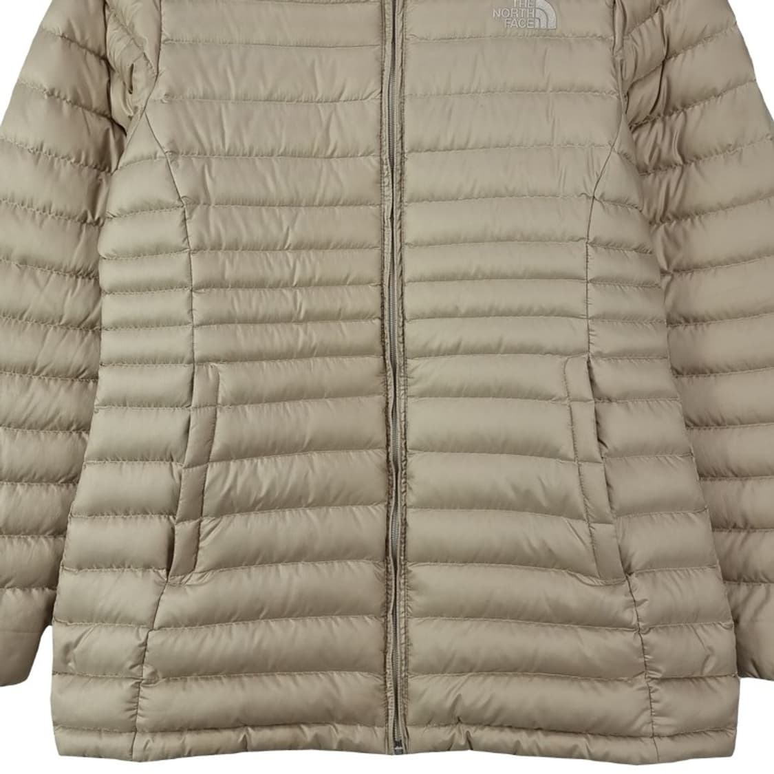 [노스페이스] 로고 자수 슬림핏 구스다운 경량 패딩 M19524 상품이미지5