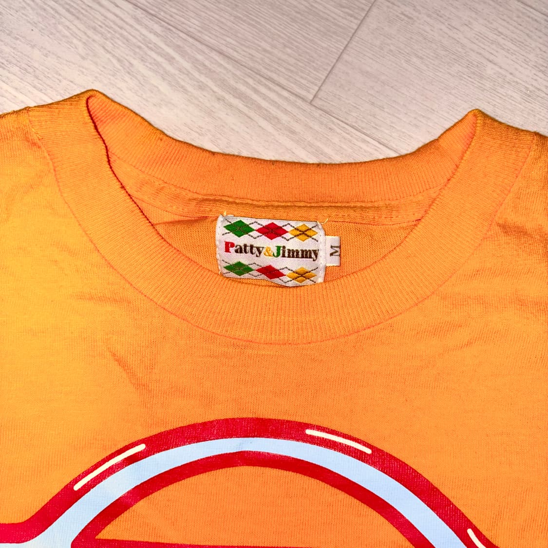 패티 앤 지미(Patty & Jimmy)' 그래픽 반팔 티셔츠 상품이미지4