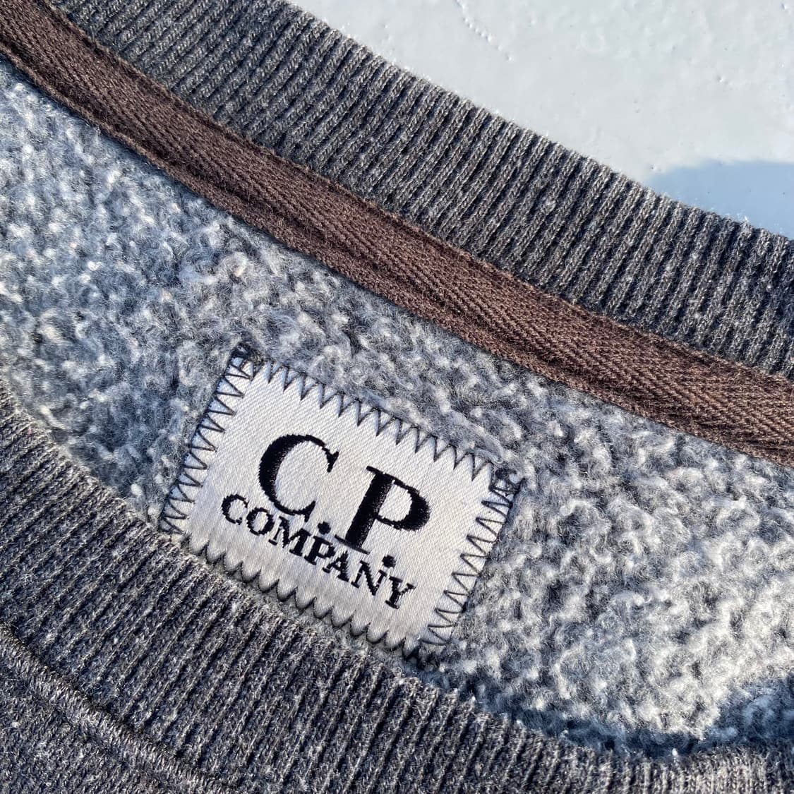 cp컴퍼니 렌즈 맨투맨 상품이미지1