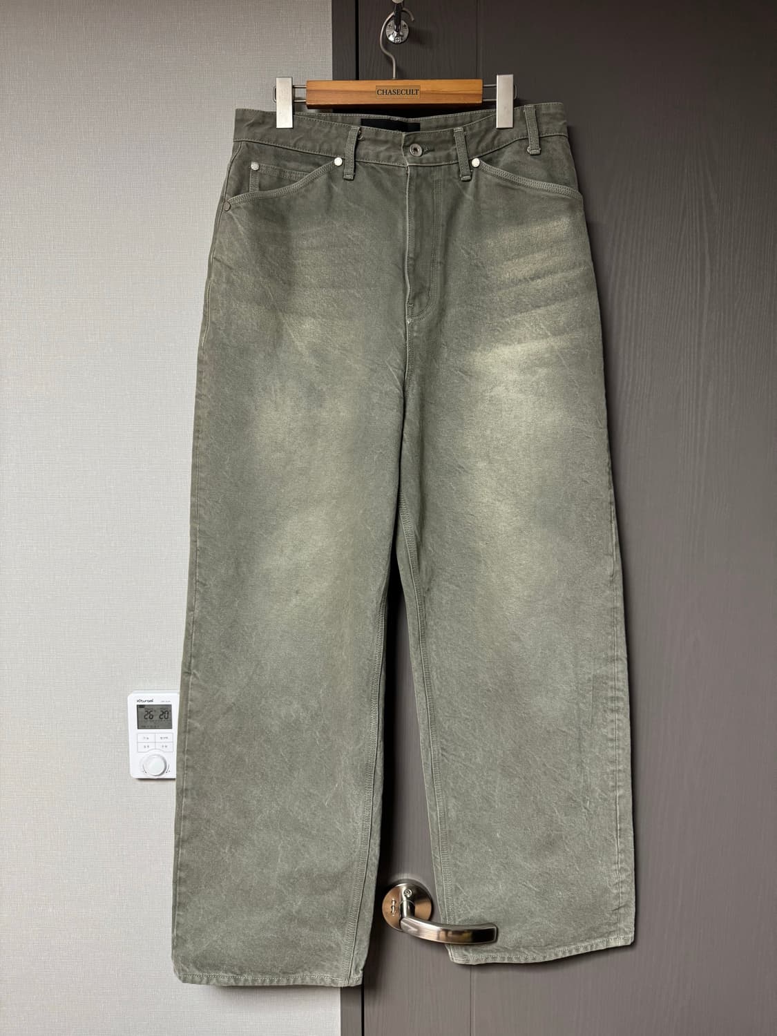 STU 엠보 와이드 데님 팬츠 상품이미지1