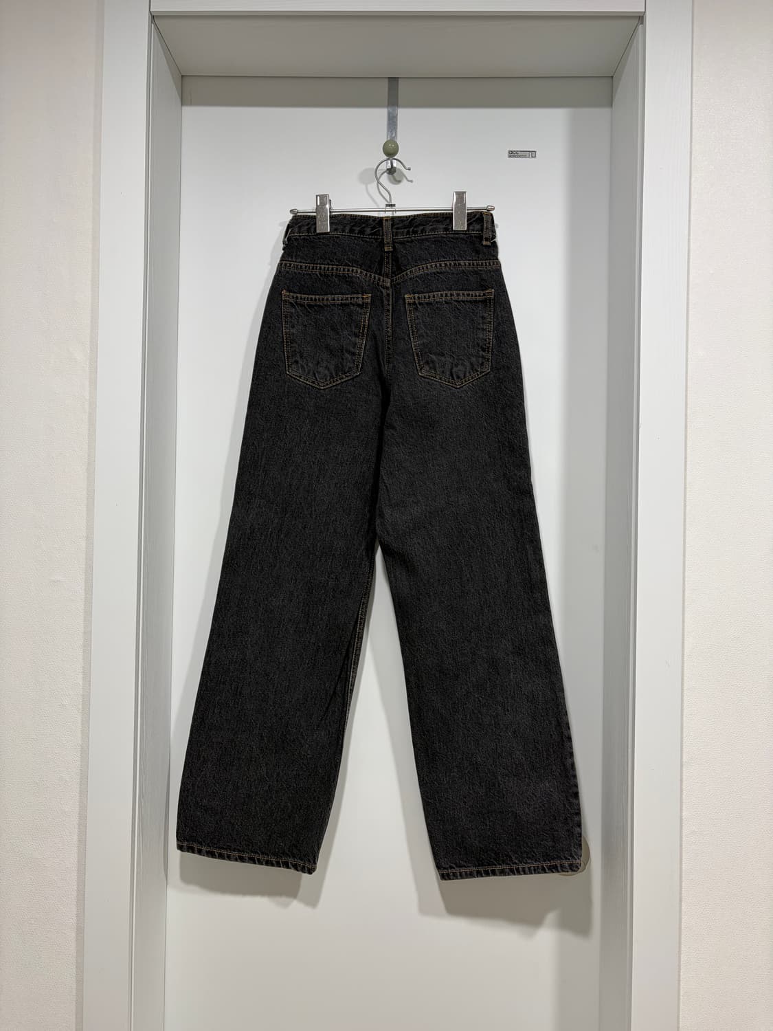 블랙업 릭커스 흑청 데님 팬츠 상품이미지2