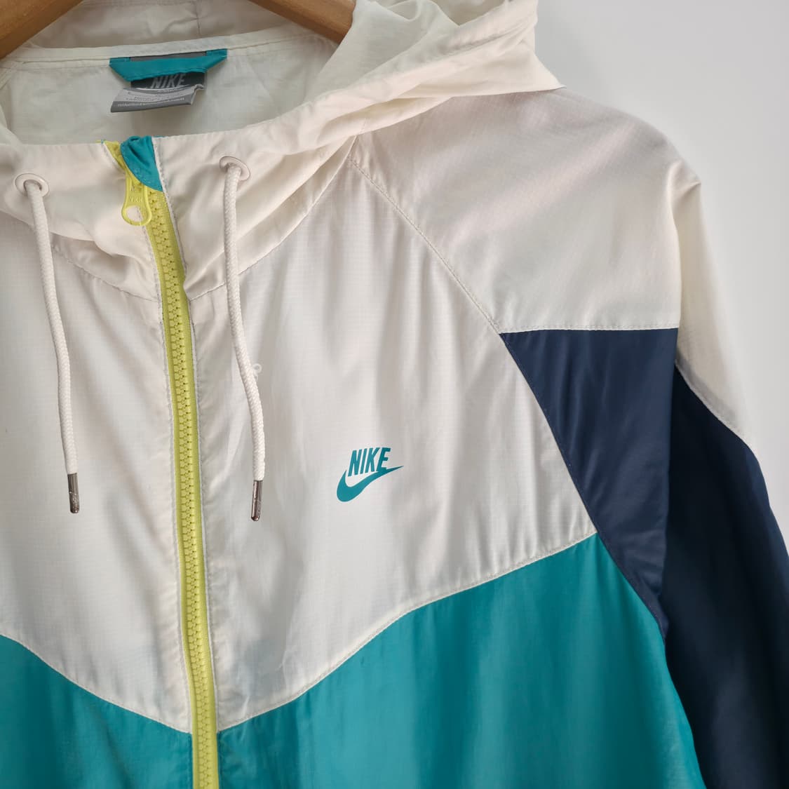 [L] 나이키 윈드브레이커 바람막이 상품이미지4