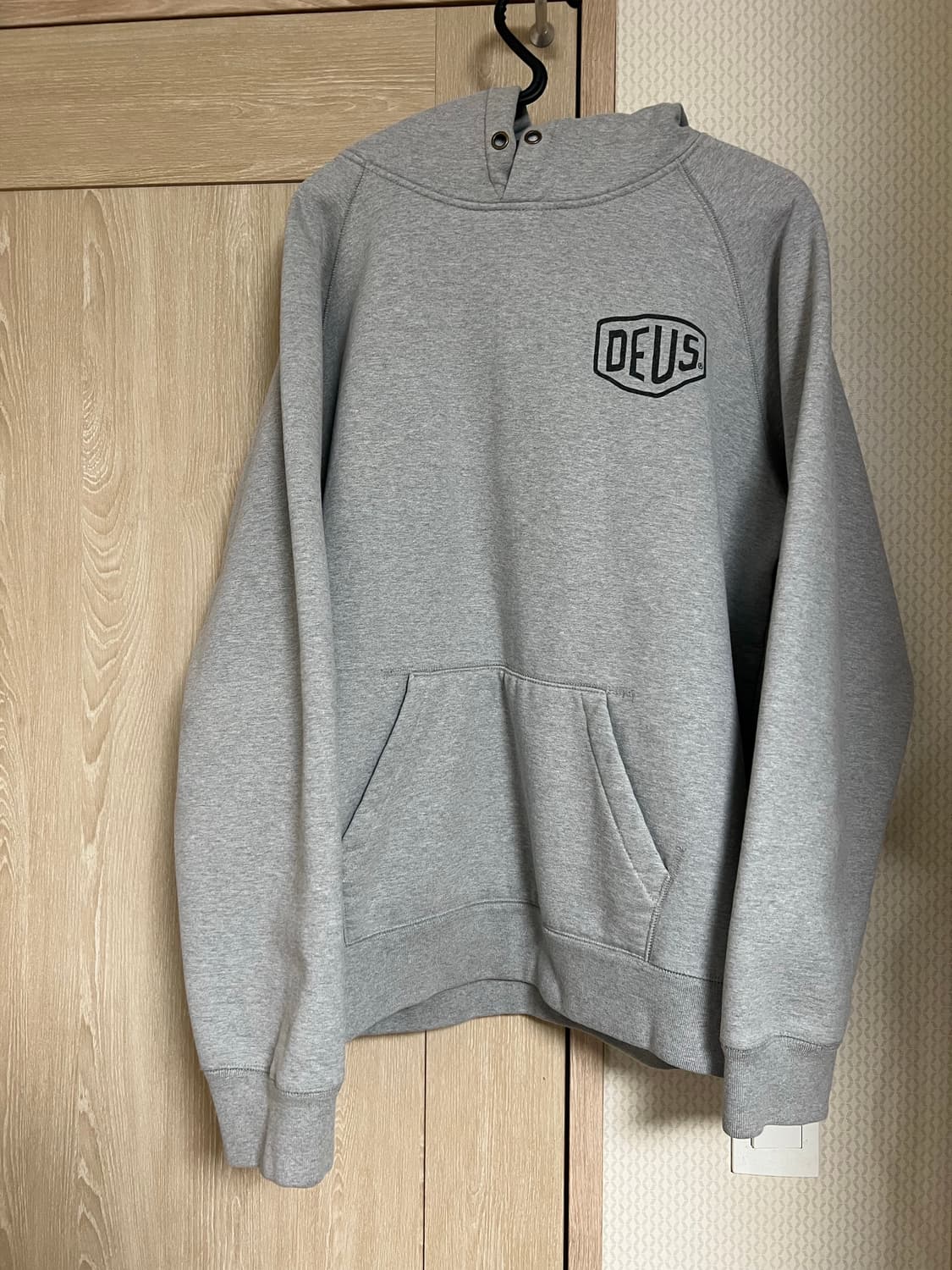 데우스 엑스 마키나 서울 어드레스 그레이 후드 상품이미지2