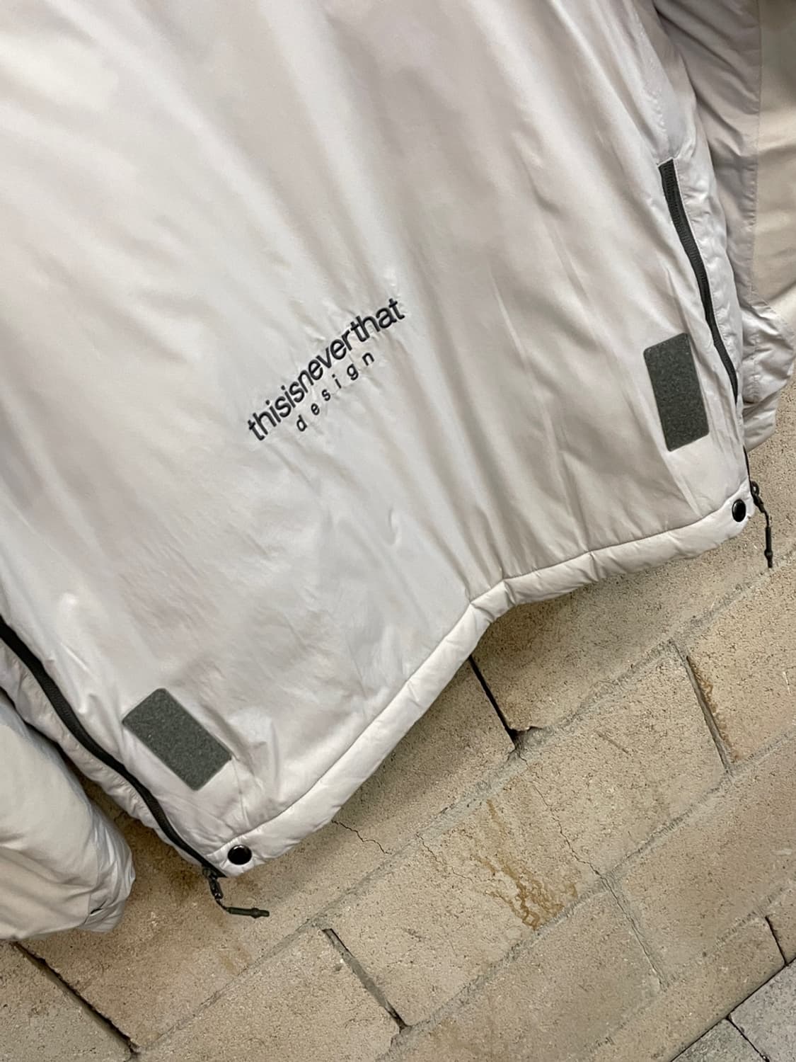 디스이즈네버댓 디네댓 PCU 프리마로프트 자켓 상품이미지7