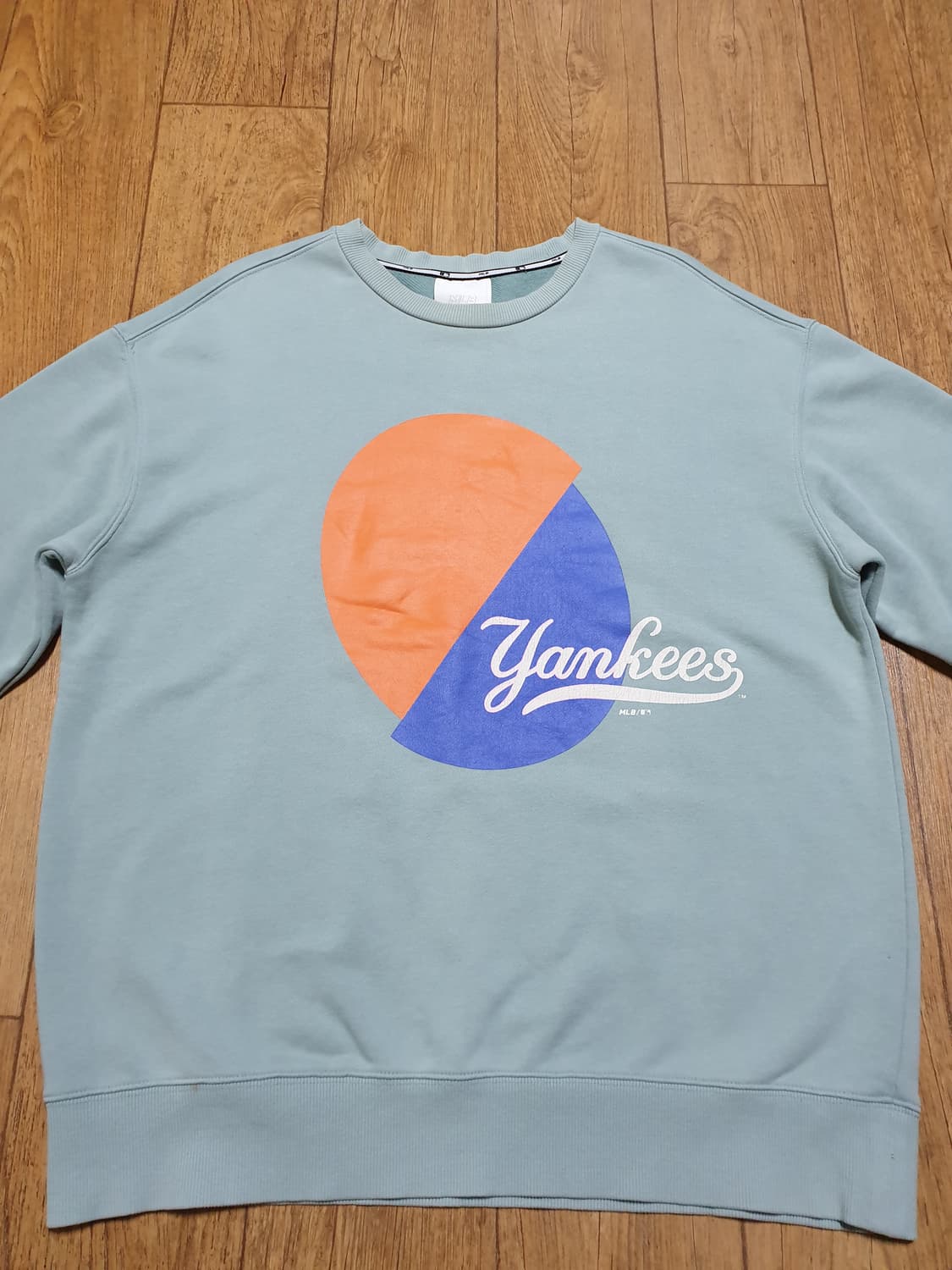 1172 MLB 라운드티 105 사이즈입니다 상품이미지1