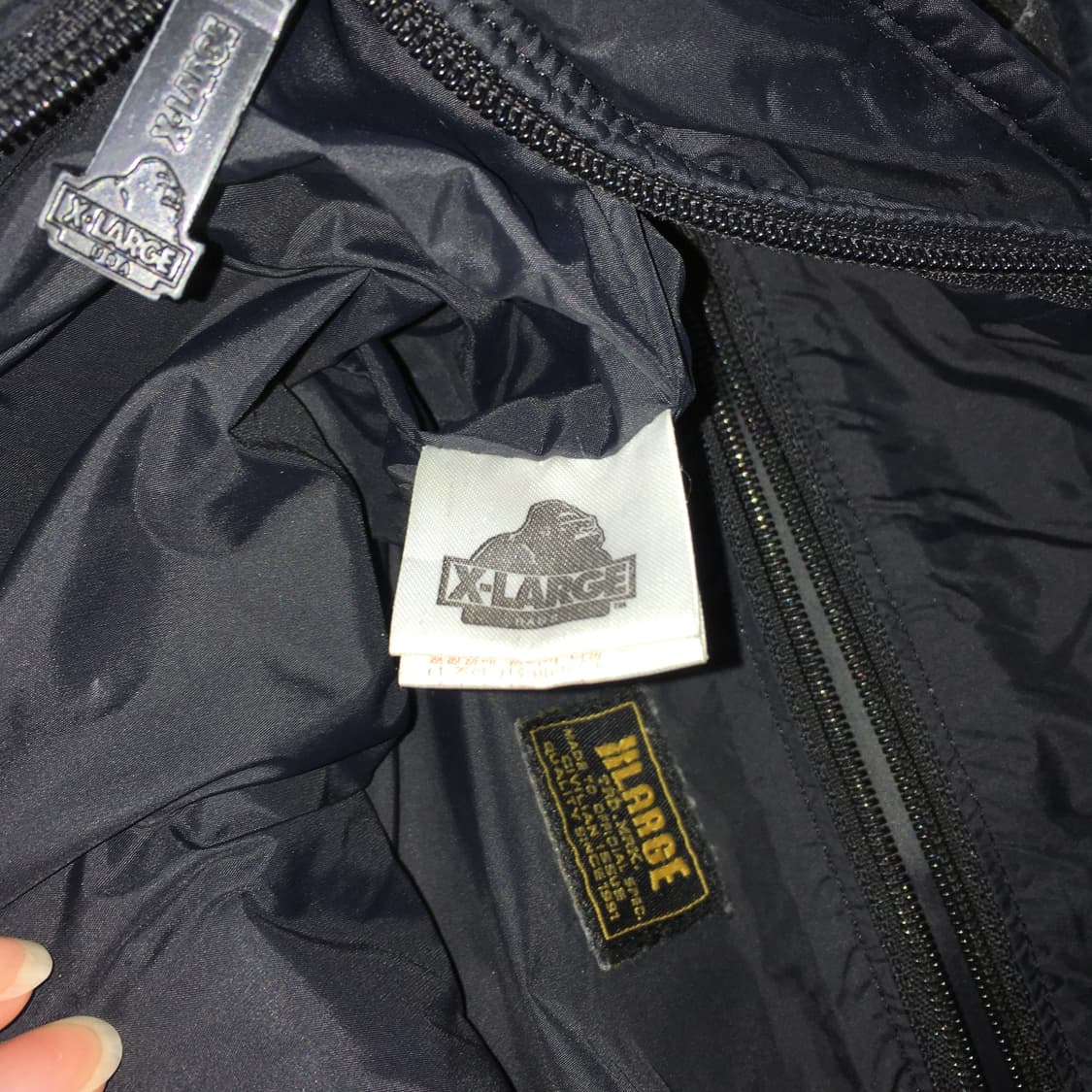 투티/0376 X LARGE 블랙 자수 로고 가방 토트백 상품이미지5