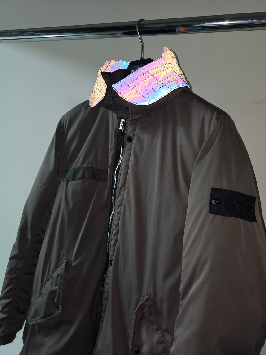 스톤아일랜드 쉐도우프로젝트 10주년 스카라베오 다운 패딩 상품이미지1