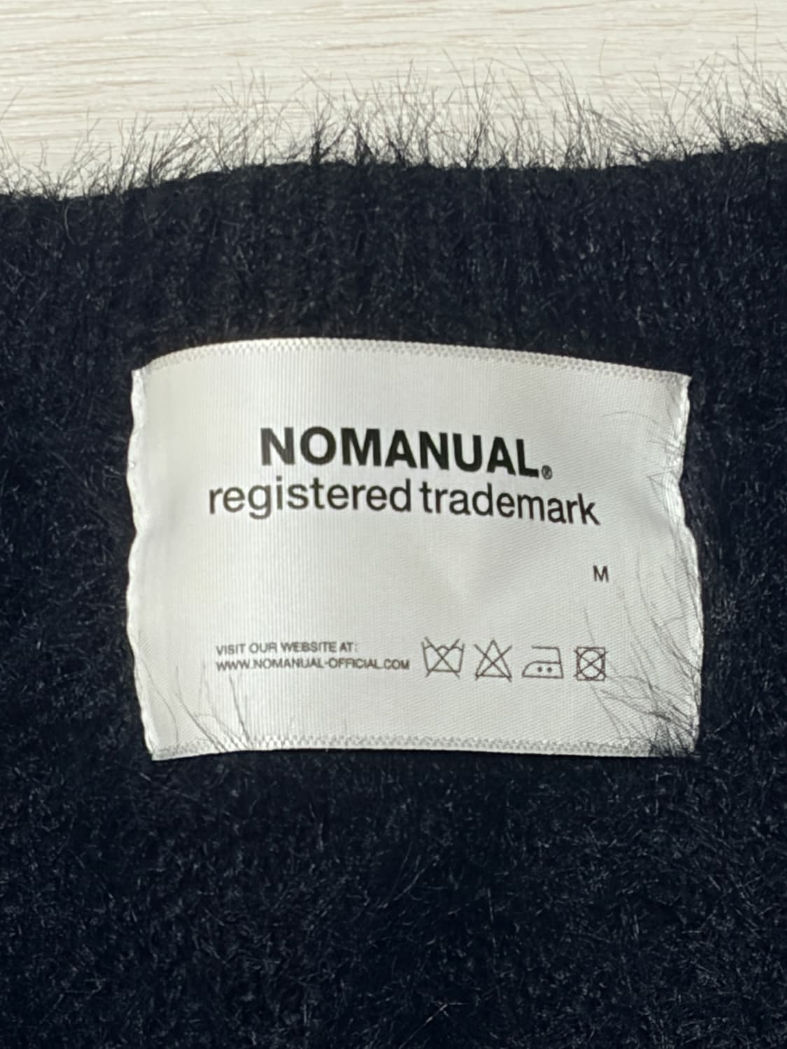 NOMANUAL BULKY HAIRY CARDIGAN 상품이미지3