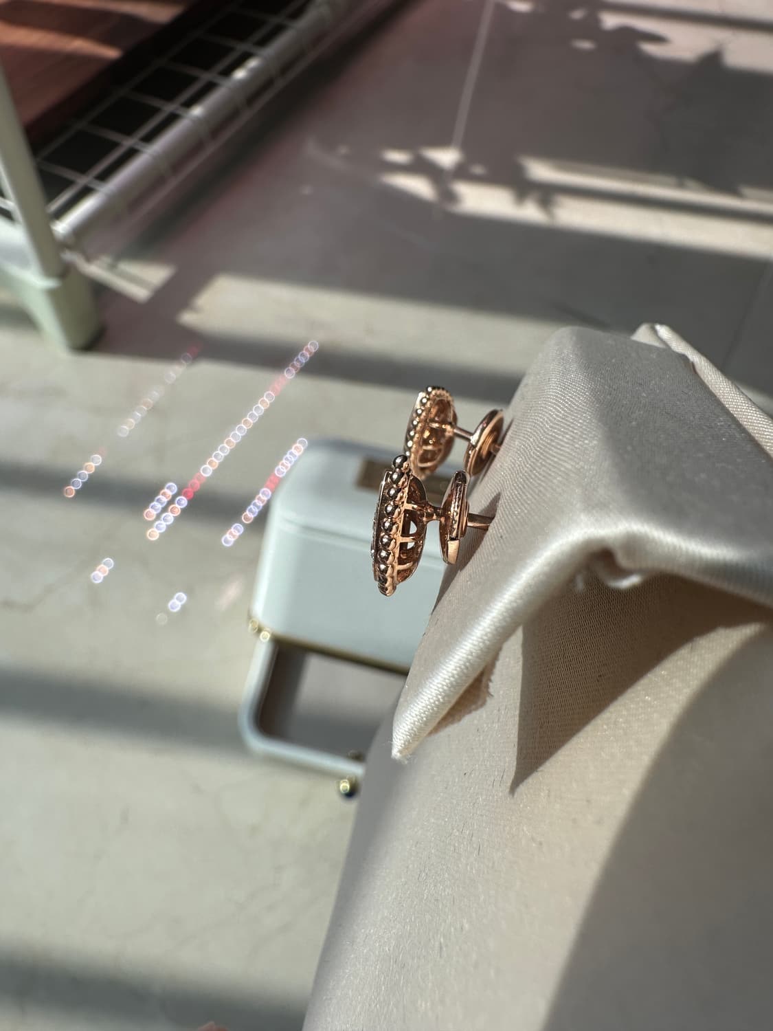 쎄뻥 스타일 랩다이아 귀걸이 18k 상품이미지4