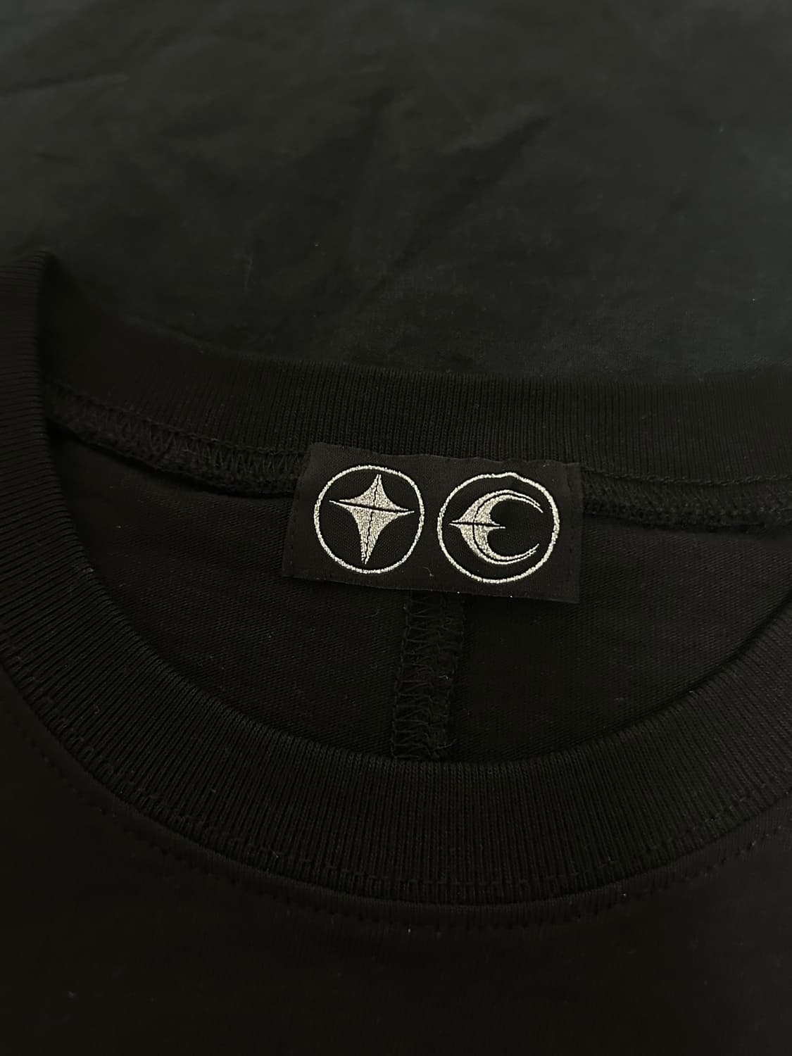 떠그클럽 슬림 반팔티 상품이미지2