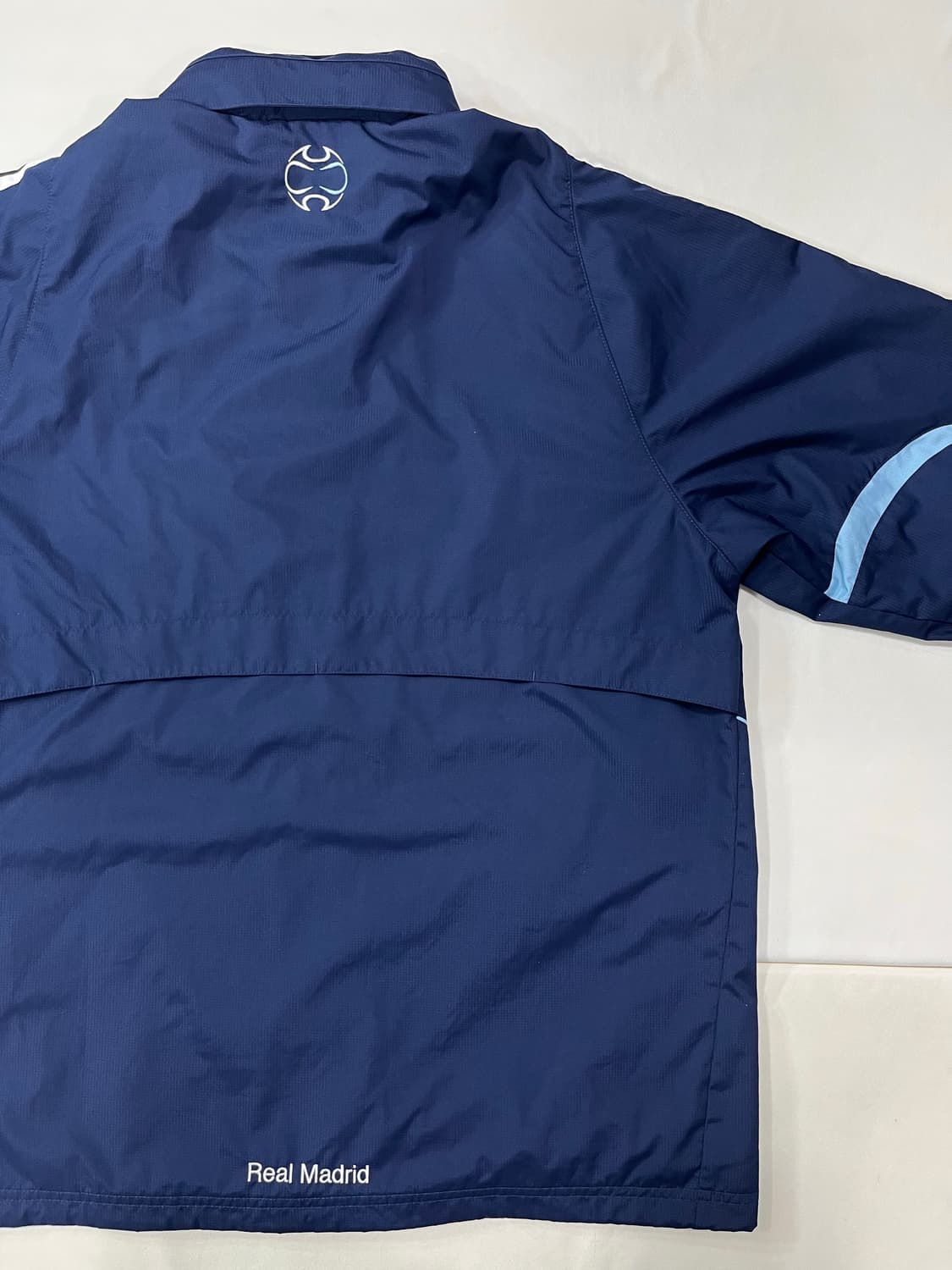 아디다스 레알 마드리드 CF 우븐 자켓 상품이미지8