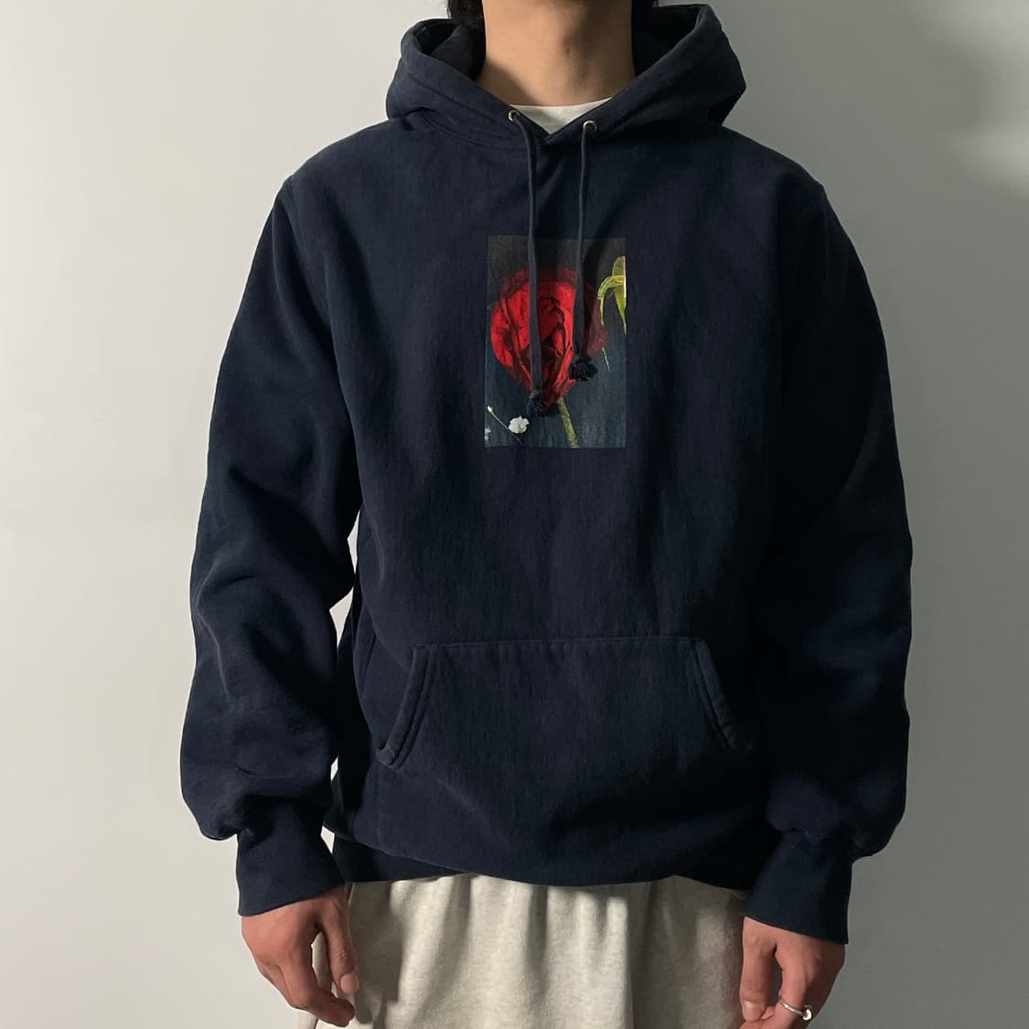 16AW 슈프림 X 아라키 로즈 후드티 (on.128)   상품이미지1