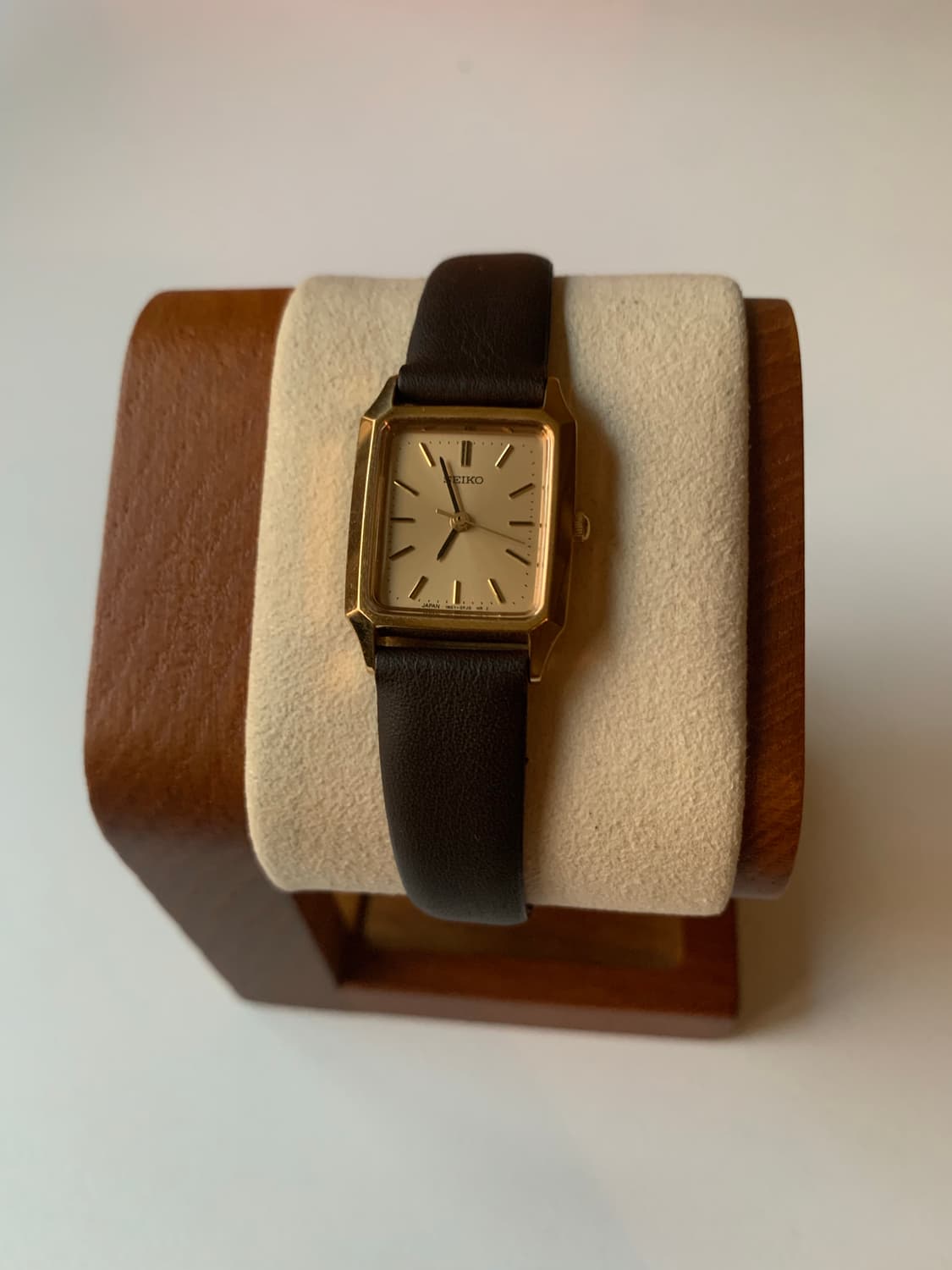 세이코 Seiko 골드 쿼츠  상품이미지2