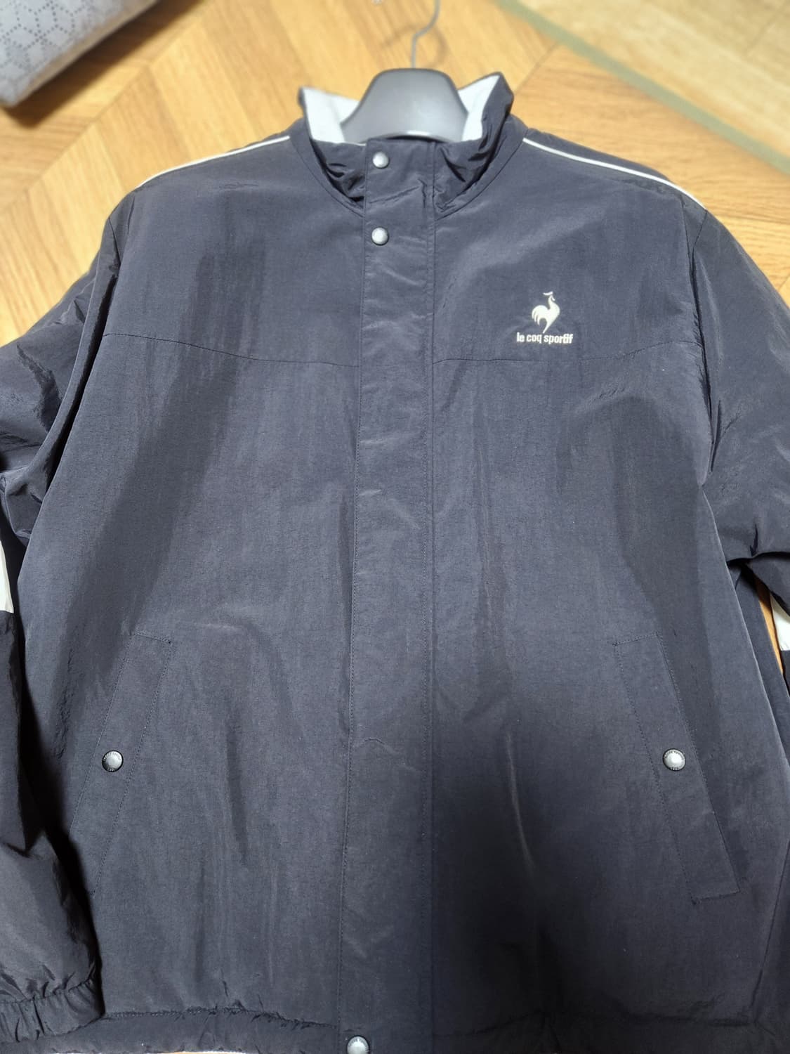 르꼬끄 점퍼팝니다. 상품이미지3