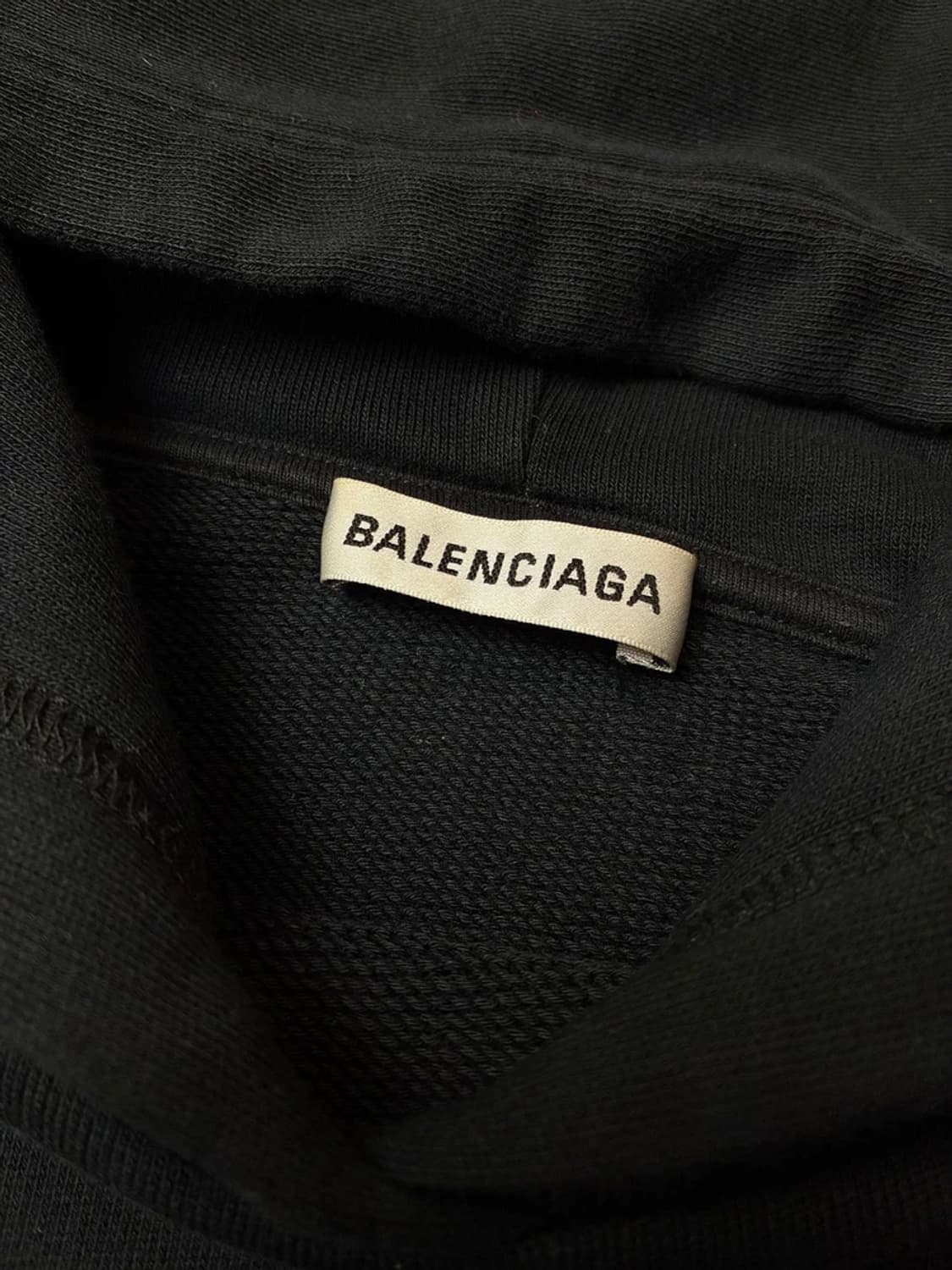 발렌시아가 블랙 BB 로고 오버핏 후드 티셔츠 PN5729    상품이미지7