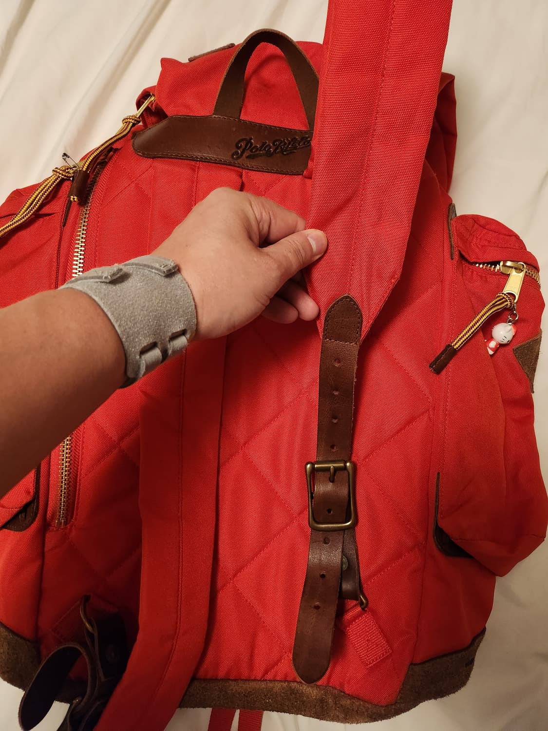 폴로 스웨이드 트림 백팩 레드 상품이미지6