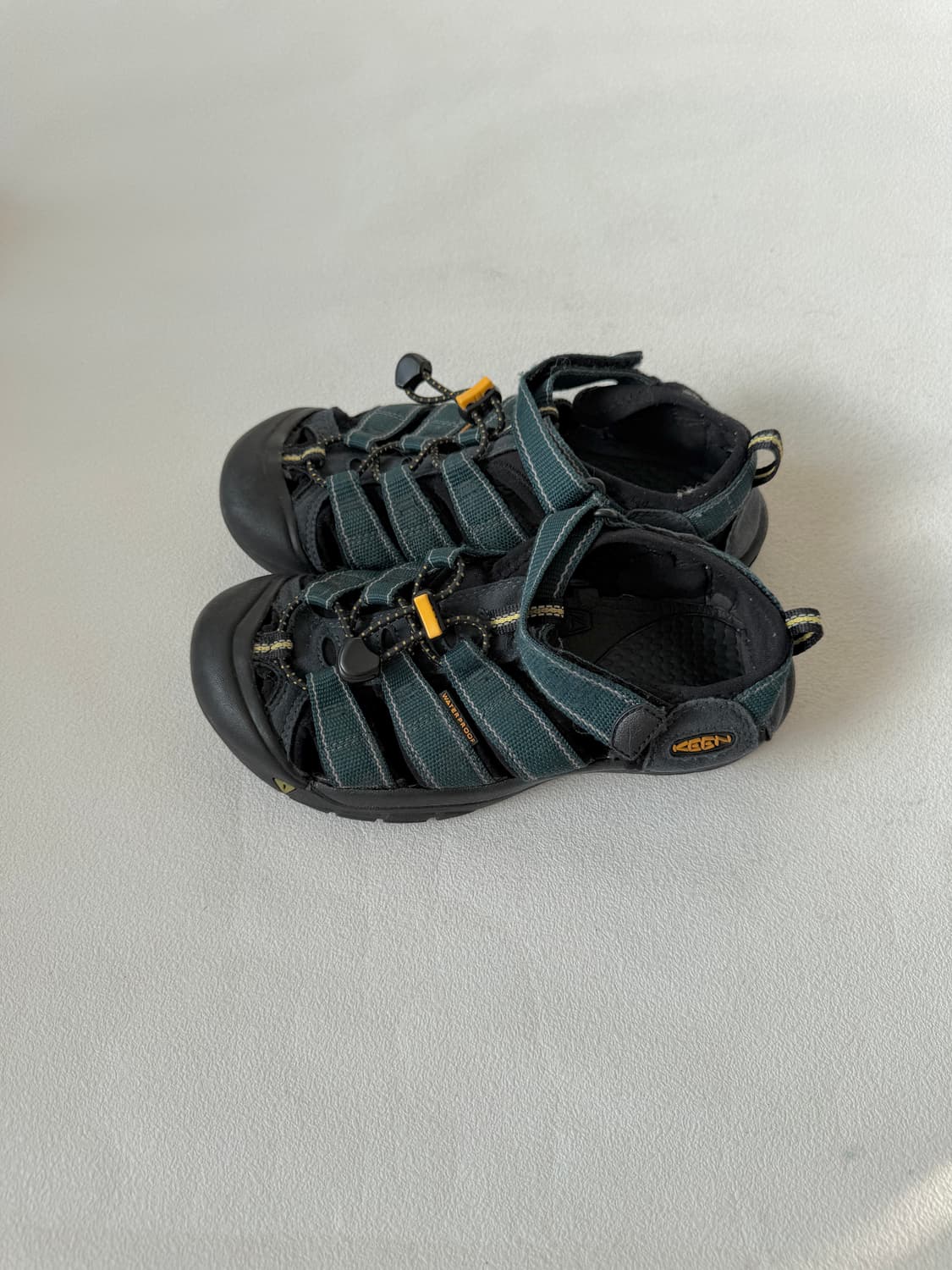 [약 220-225]킨(KEEN) 아쿠아슈즈 상품이미지4