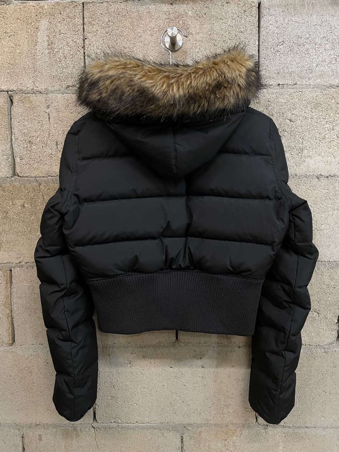 DKNY 숏 패딩  상품이미지4