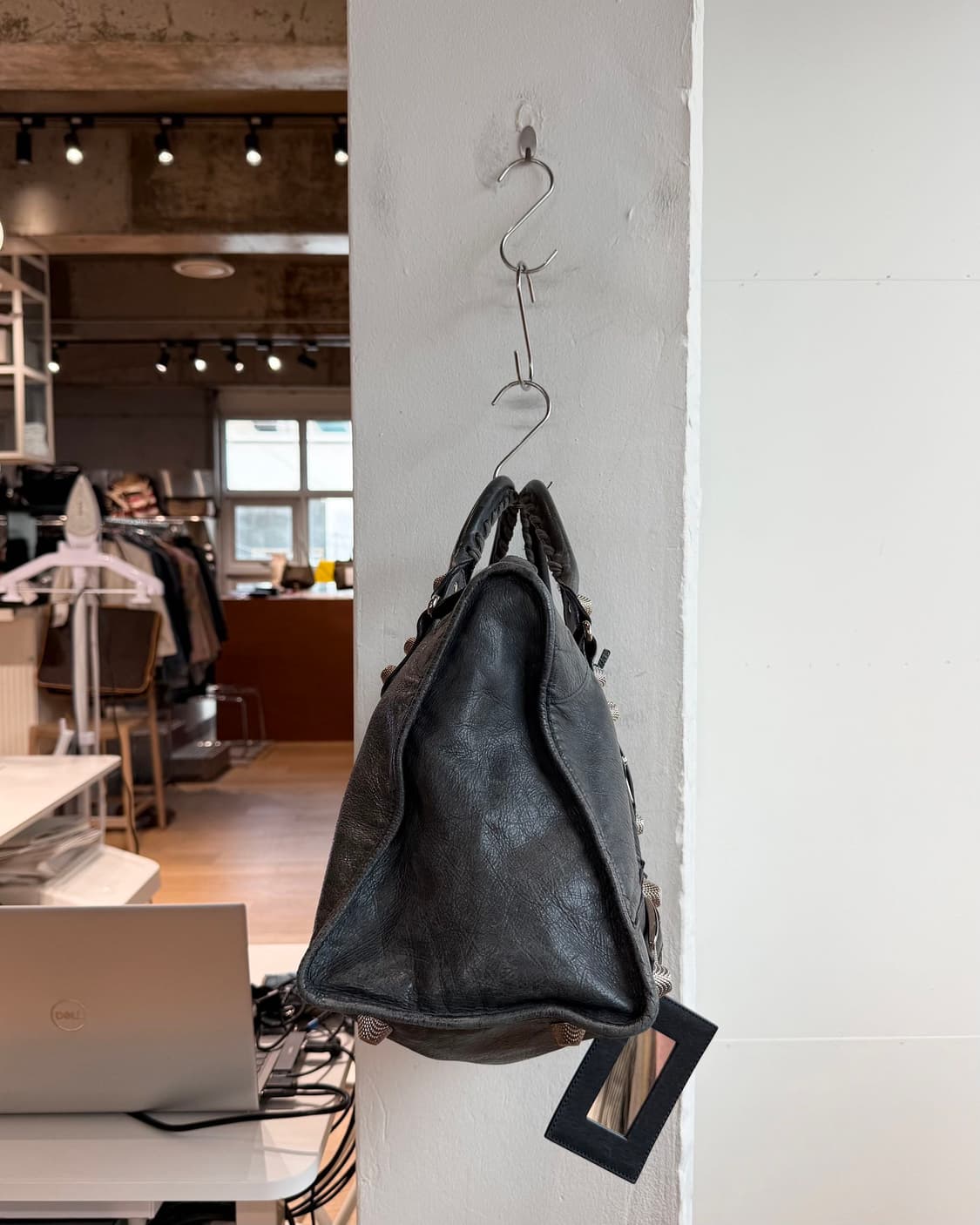 발렌시아가 그린 워크 모터백 토트백 상품이미지5