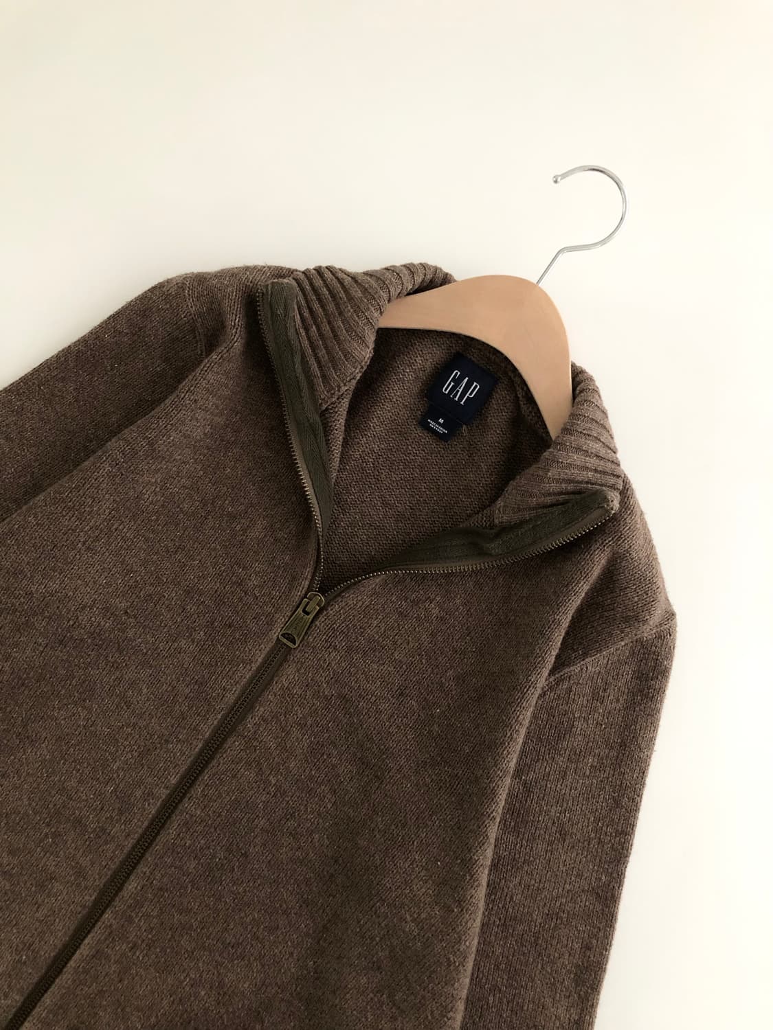 GAP 갭 브라운 컬러 니트 풀 집업 상품이미지4