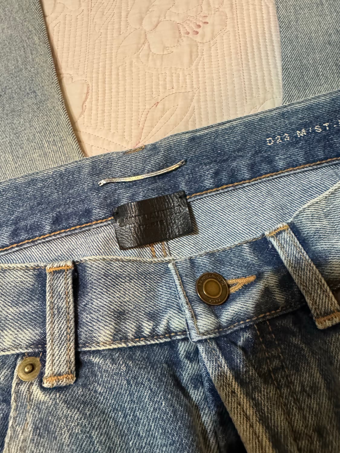 생로랑 스트레이트 데님 바지(진) 28사이즈 상품이미지1