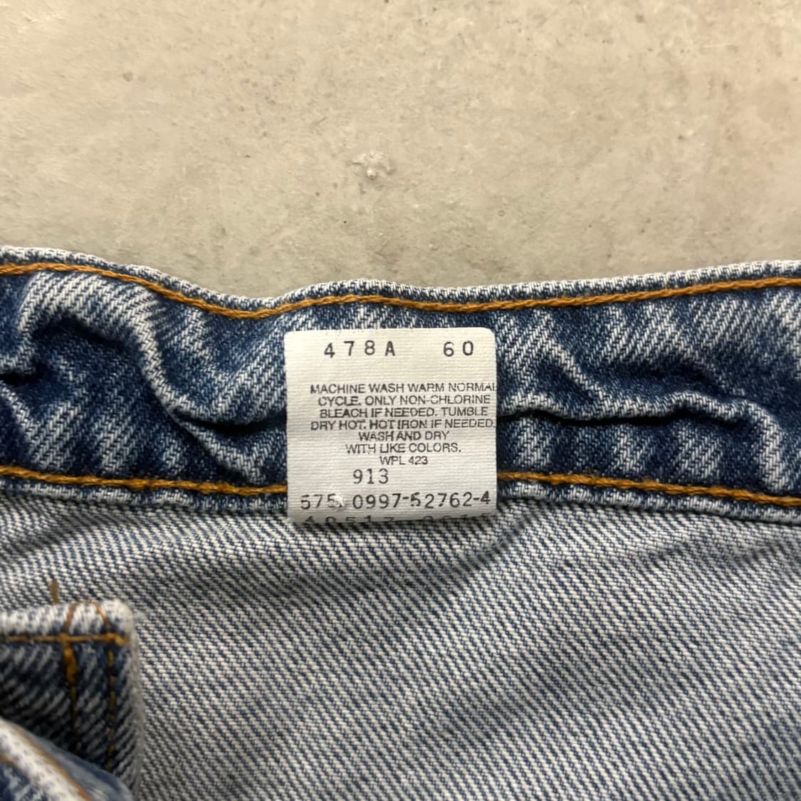 [38/32] 90s USA🇺🇸 리바이스 517 오렌지탭 중청 데님 상품이미지4