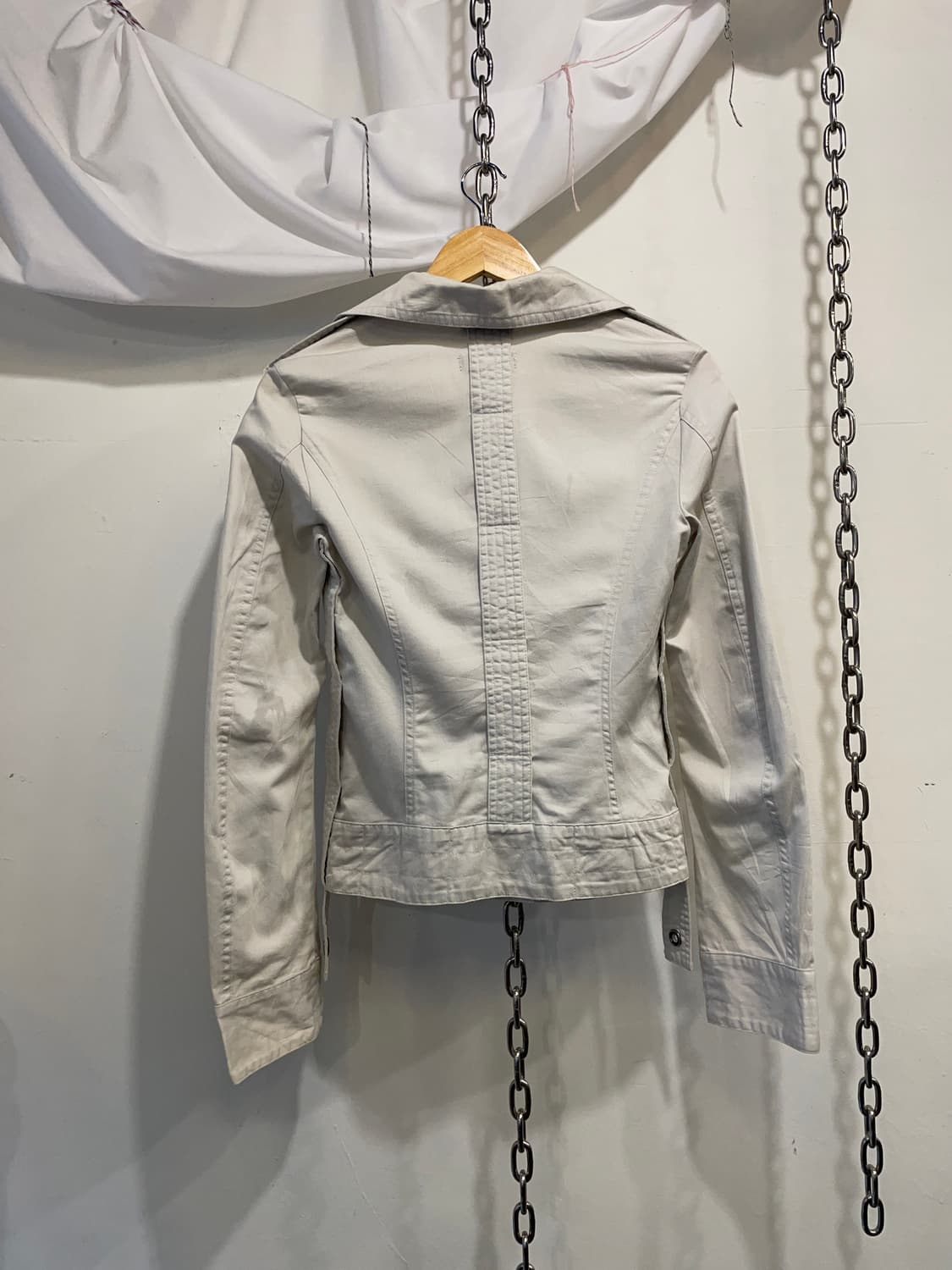 diesel 디젤 레드 포인트 화이트 자켓 상품이미지3