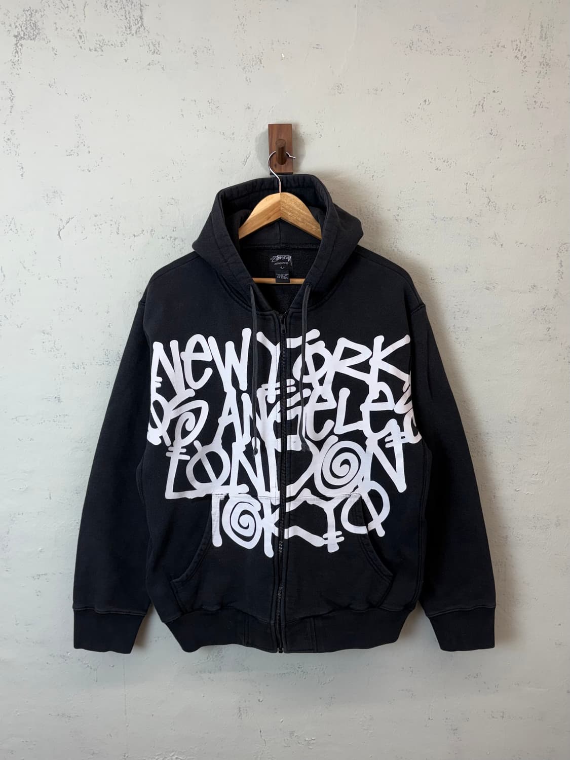 스투시 00s 아카이브 그래피티 월드투어 후드집업 상품이미지1