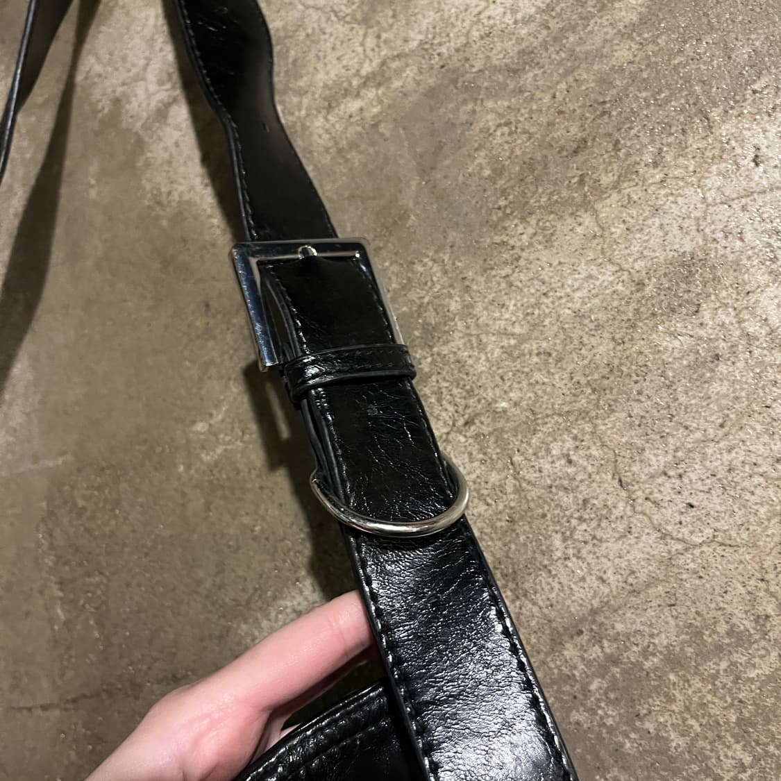 마뗑킴 레더 가죽 크로스백 상품이미지9