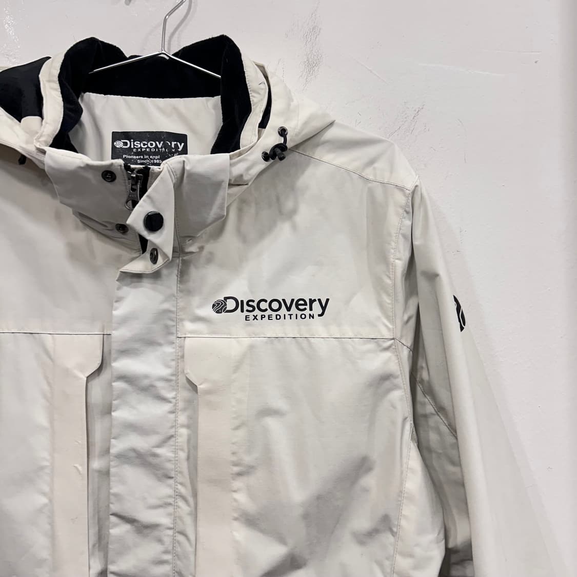 디스커버리 익스페디션 방풍 후드 바람막이 상품이미지1