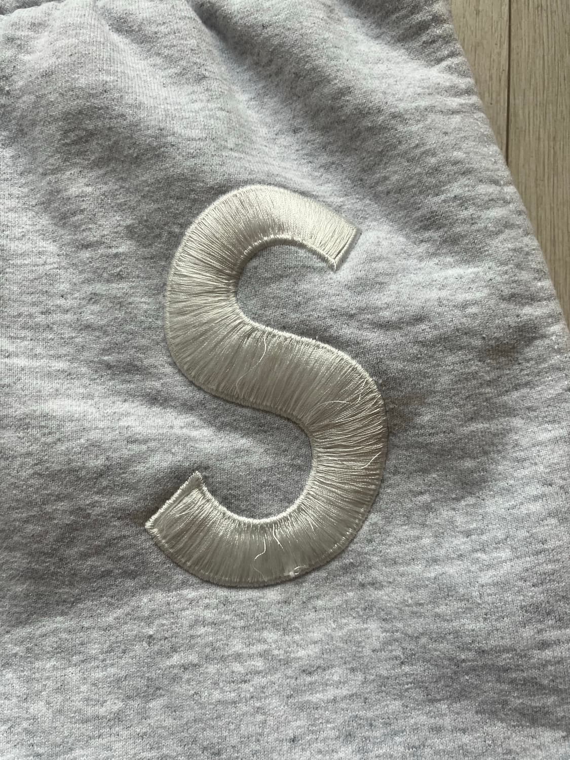 24FW 슈프림 S로고 스웻팬츠 애쉬그레이 상품이미지3