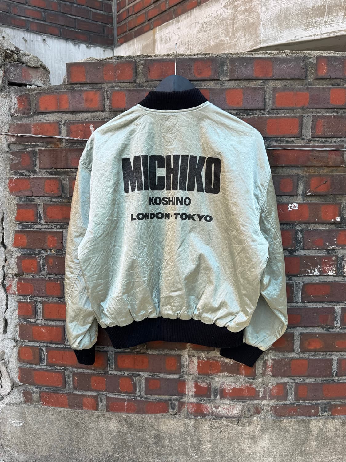 미치코 코시노 런던 스펠아웃 나일론 봄버자켓  상품이미지2