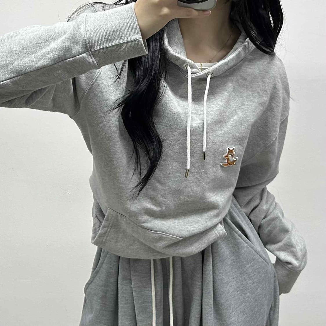 메종키츠네 신형 칠랙스 폭스 그레이 스웨트셔츠 후드티(XL) 상품이미지1