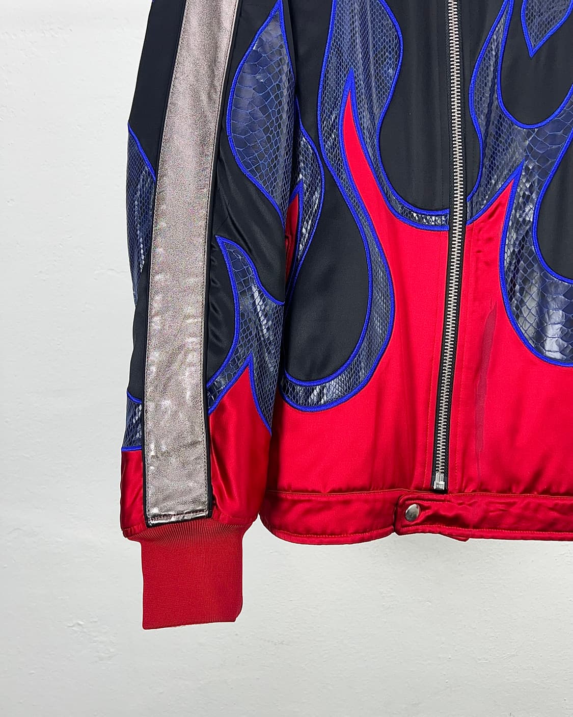 디젤 J-HELL 쉽스킨 레더 플레임 샷 파이톤 퀼팅 자켓 상품이미지4