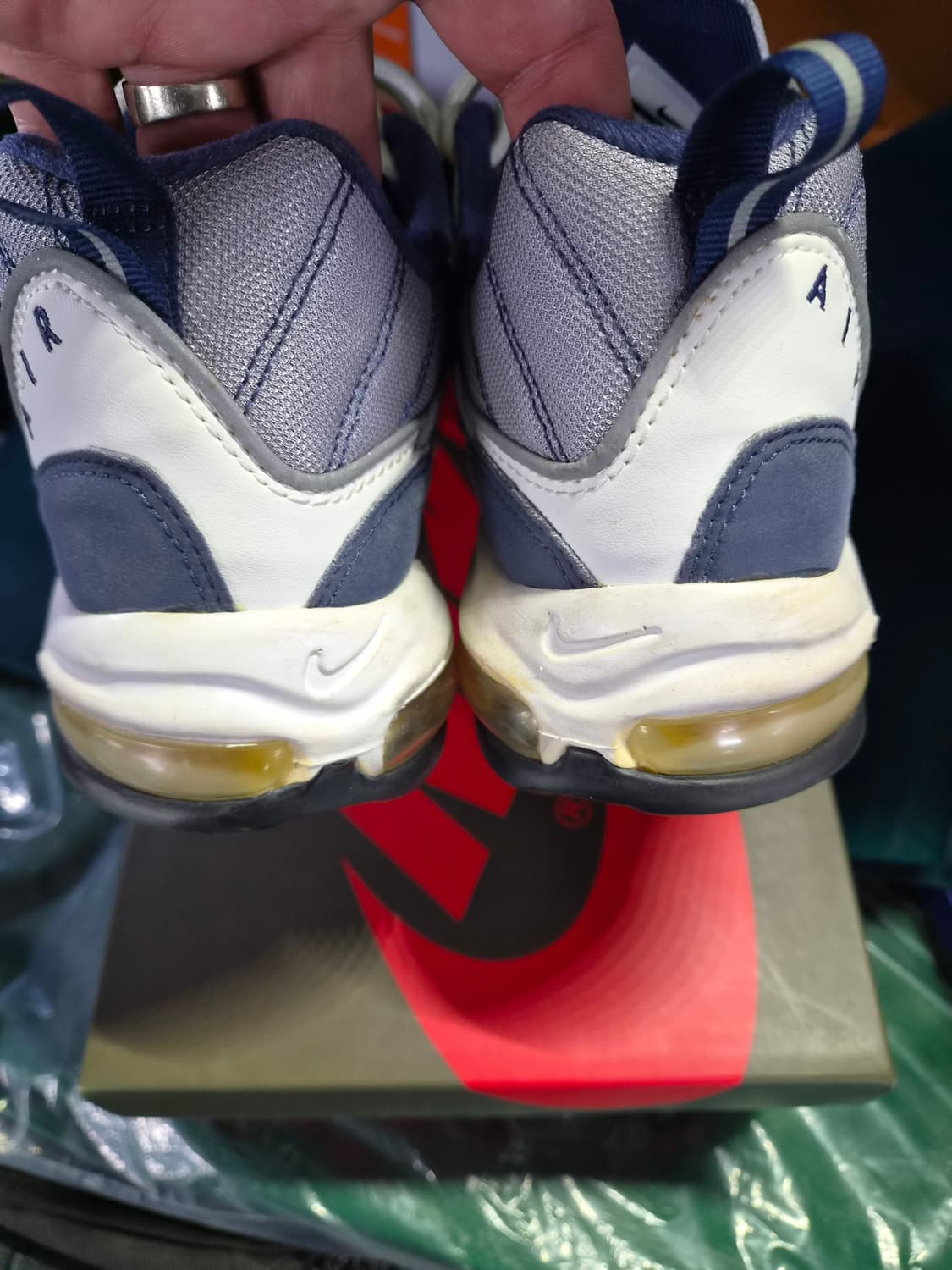 나이키 에어맥스 98 투어 옐로우 상품이미지3