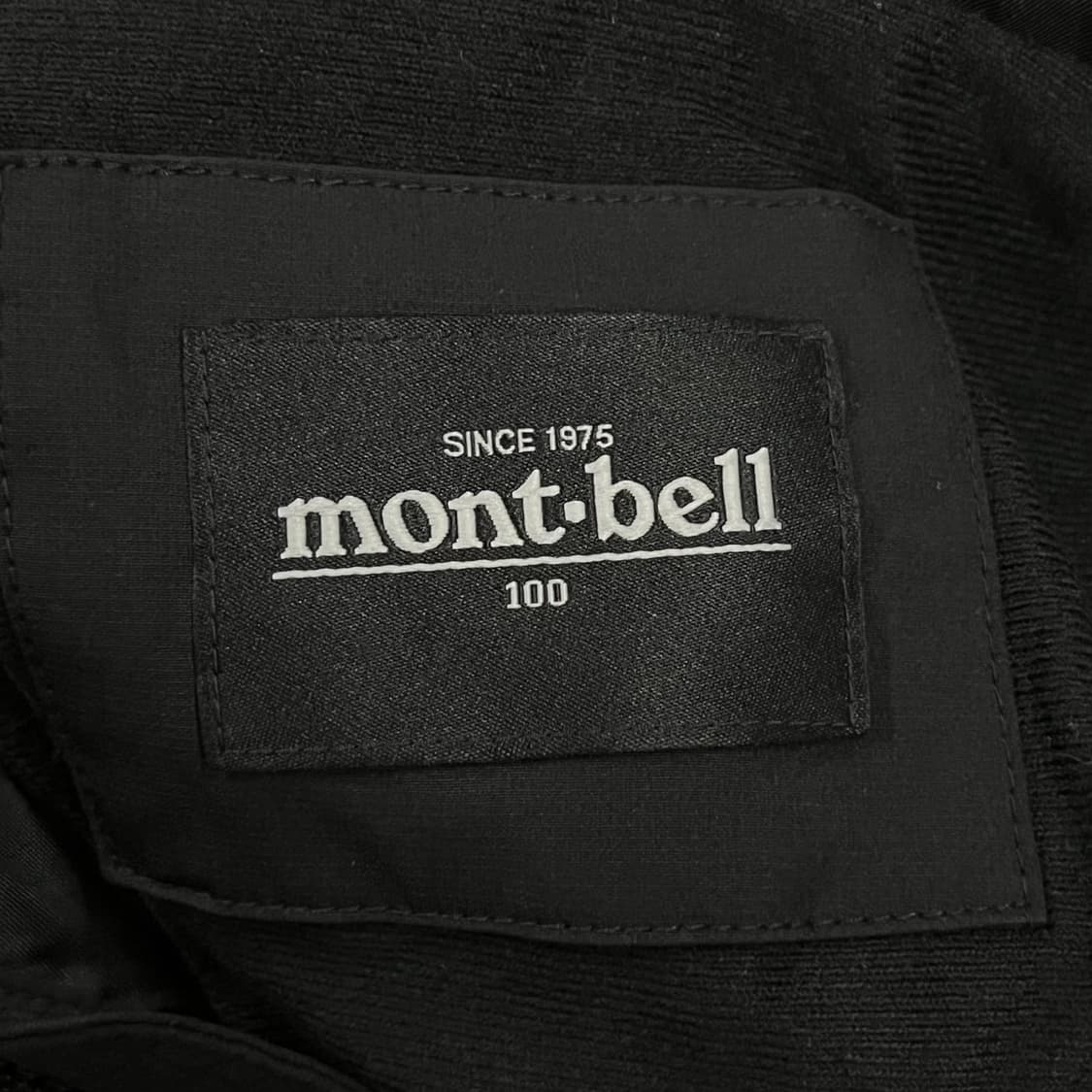 [정품/100] 몽벨 블랙 후드 바람막이 자켓 b8 상품이미지5