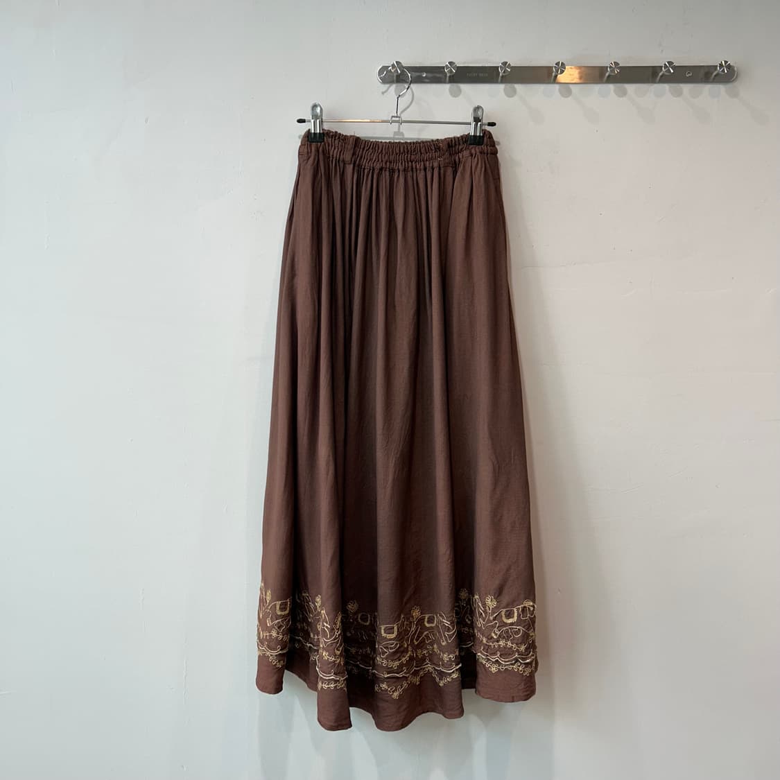 브라운 히피자수 롱 스커트 상품이미지3