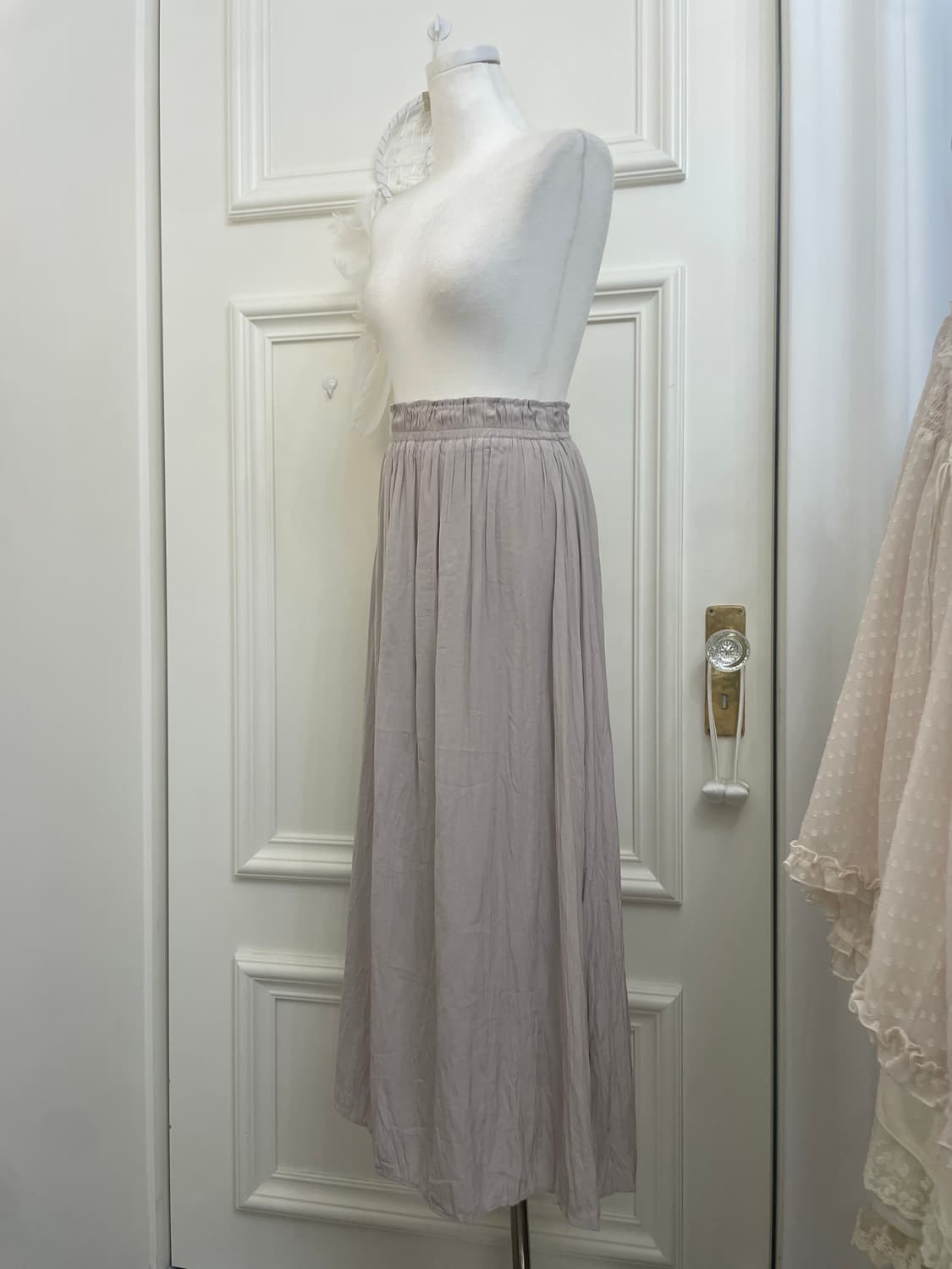 sheer gray wrinkle banding skirt(size-F) 상품이미지2