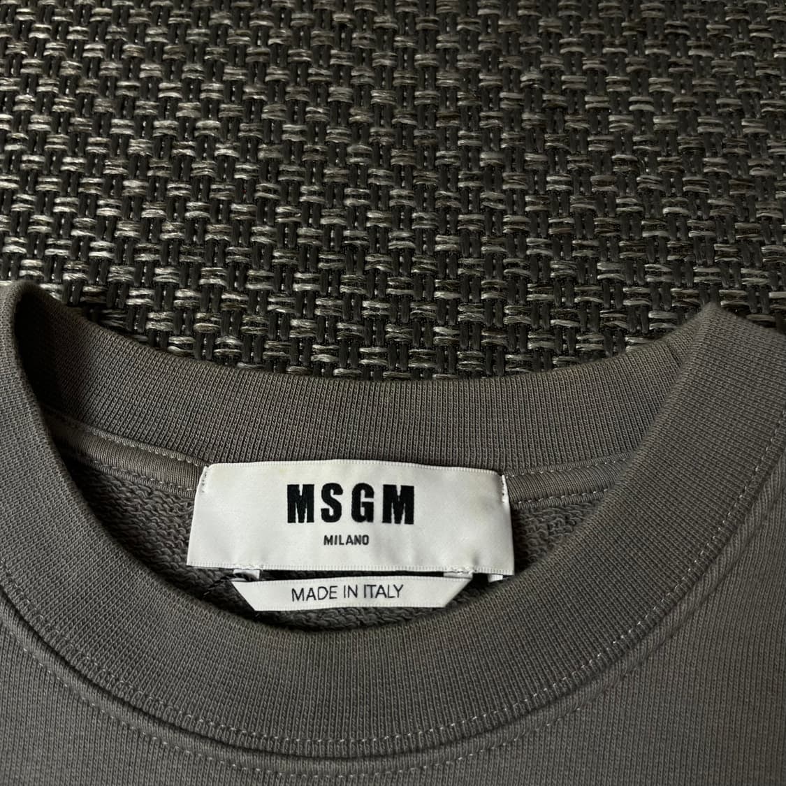 MSGM 블루 페인팅 차콜 맨투맨 M 상품이미지4