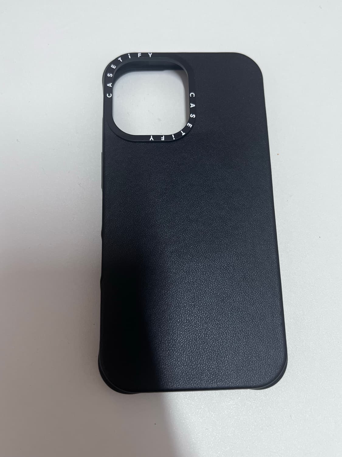 케이스티파이 16프로 케이스 상품이미지2