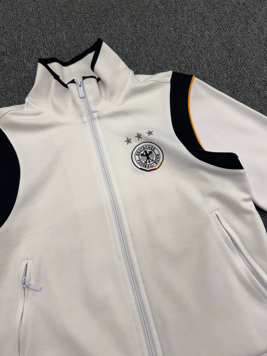 95)아디다스 빈티지 여성 독일 트랙탑 져지 화이트 상품이미지4