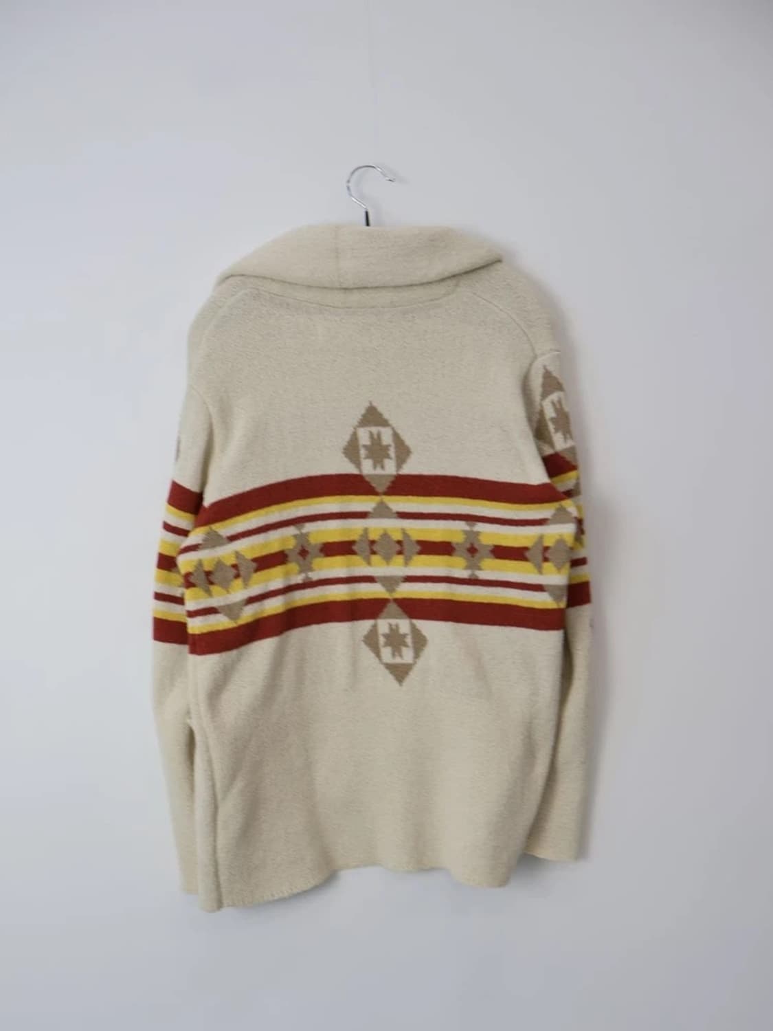 Naughty Dog Shawl CollarPattern Cardigan 상품이미지5