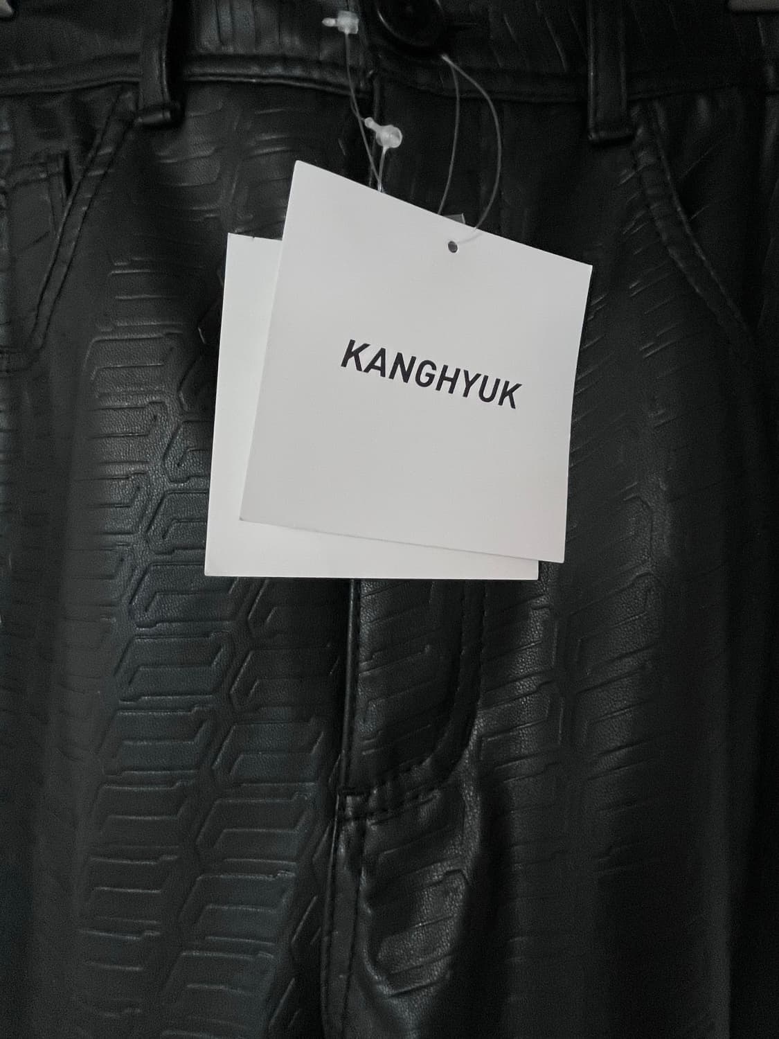 강혁 타이어 엠보싱 트라우저 팬츠 S사이즈 새상품 상품이미지3