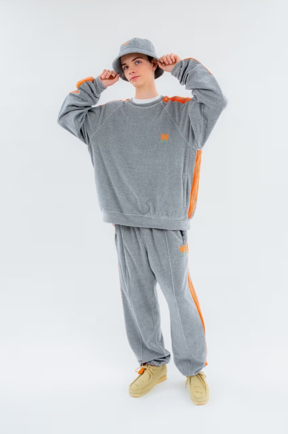 페이퍼보이 x BEAMS x 클락스 왈라비 메이플 스웨이드 US10 상품이미지9