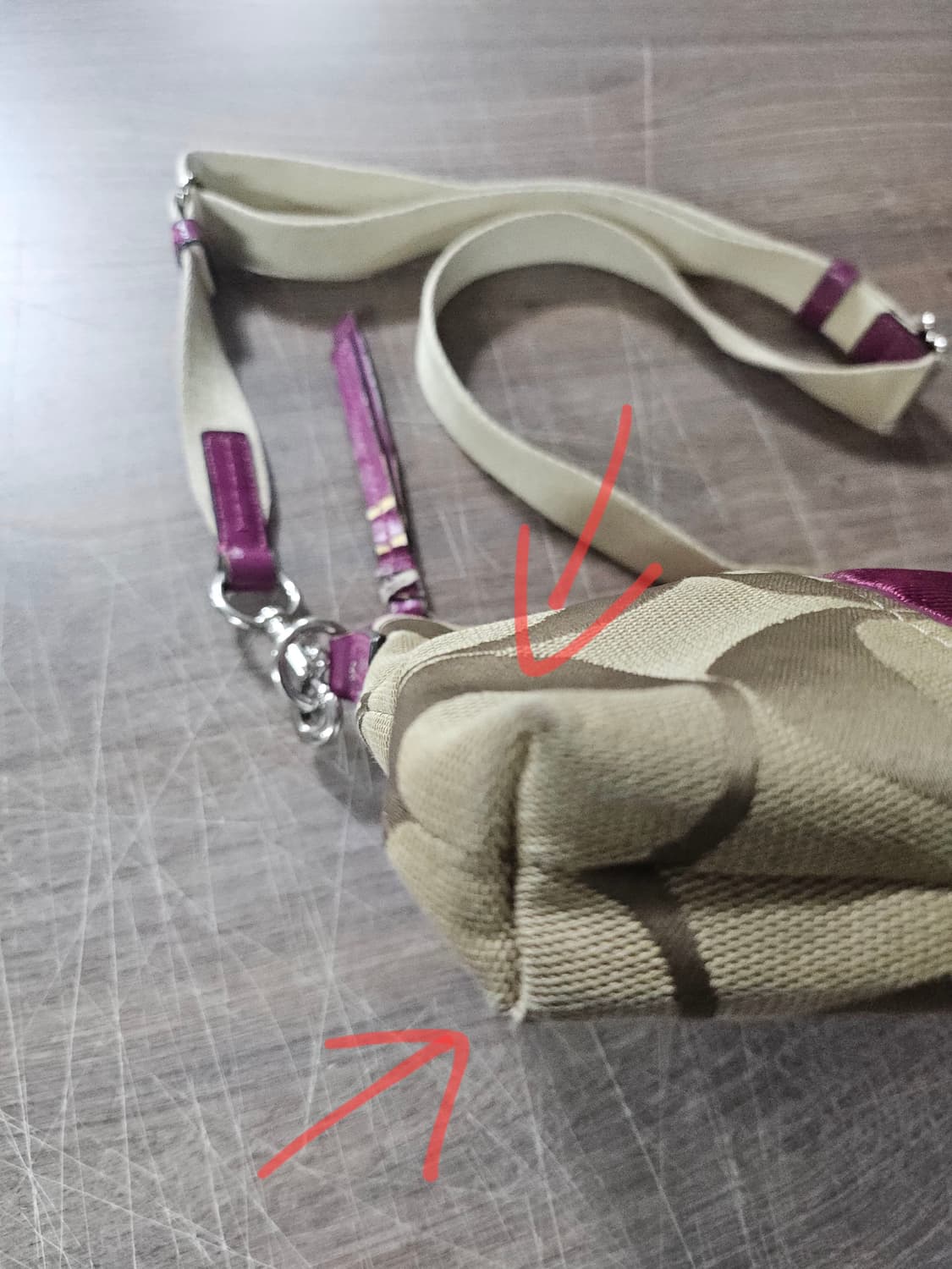 [F] 코치 시그니처로고 퍼플핑크 크로스백 가방 상품이미지3