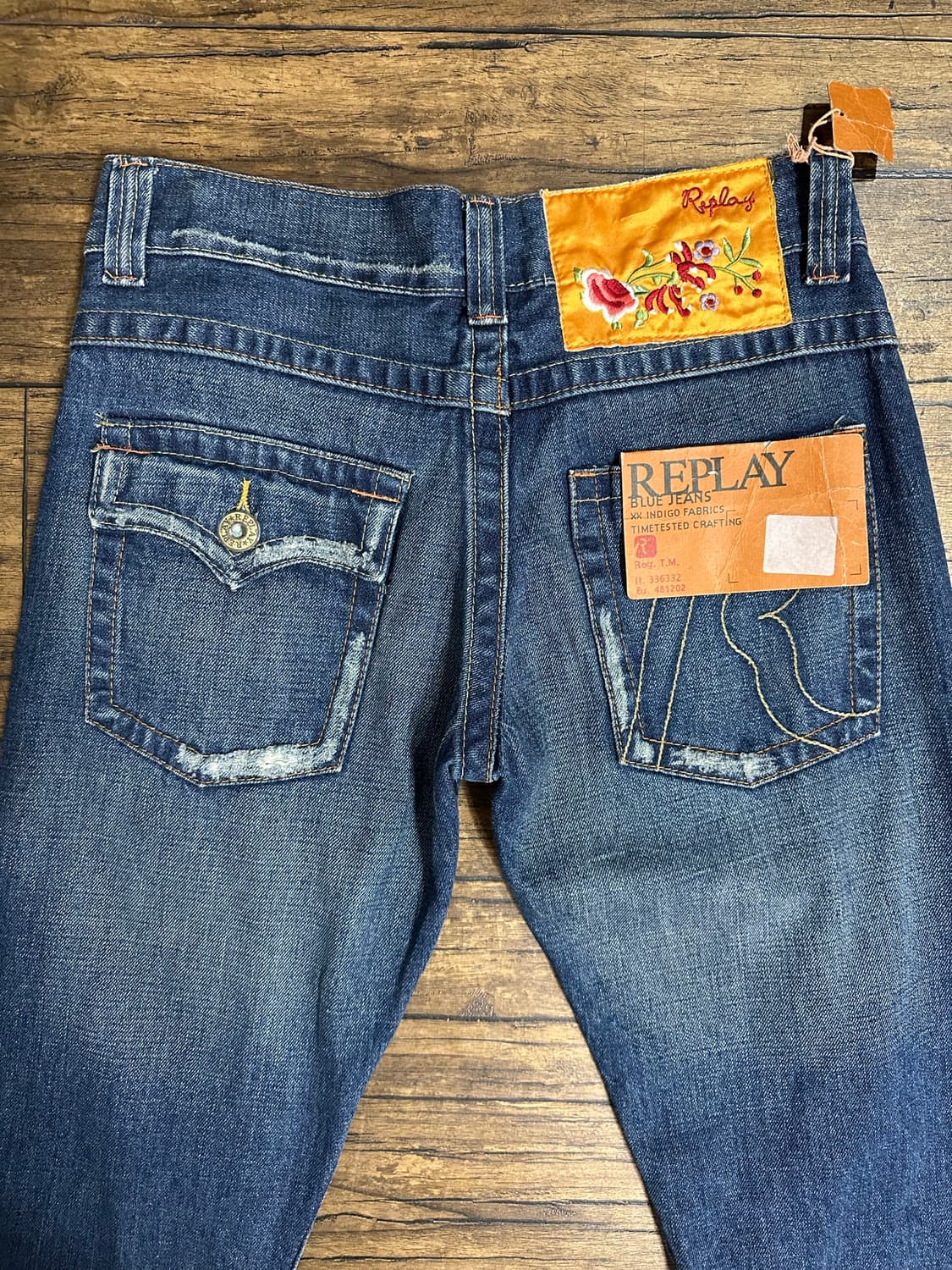 리플레이(REPLAY) 플라워 자수 패치 부츠컷 데님 팬츠 실측30 상품이미지2